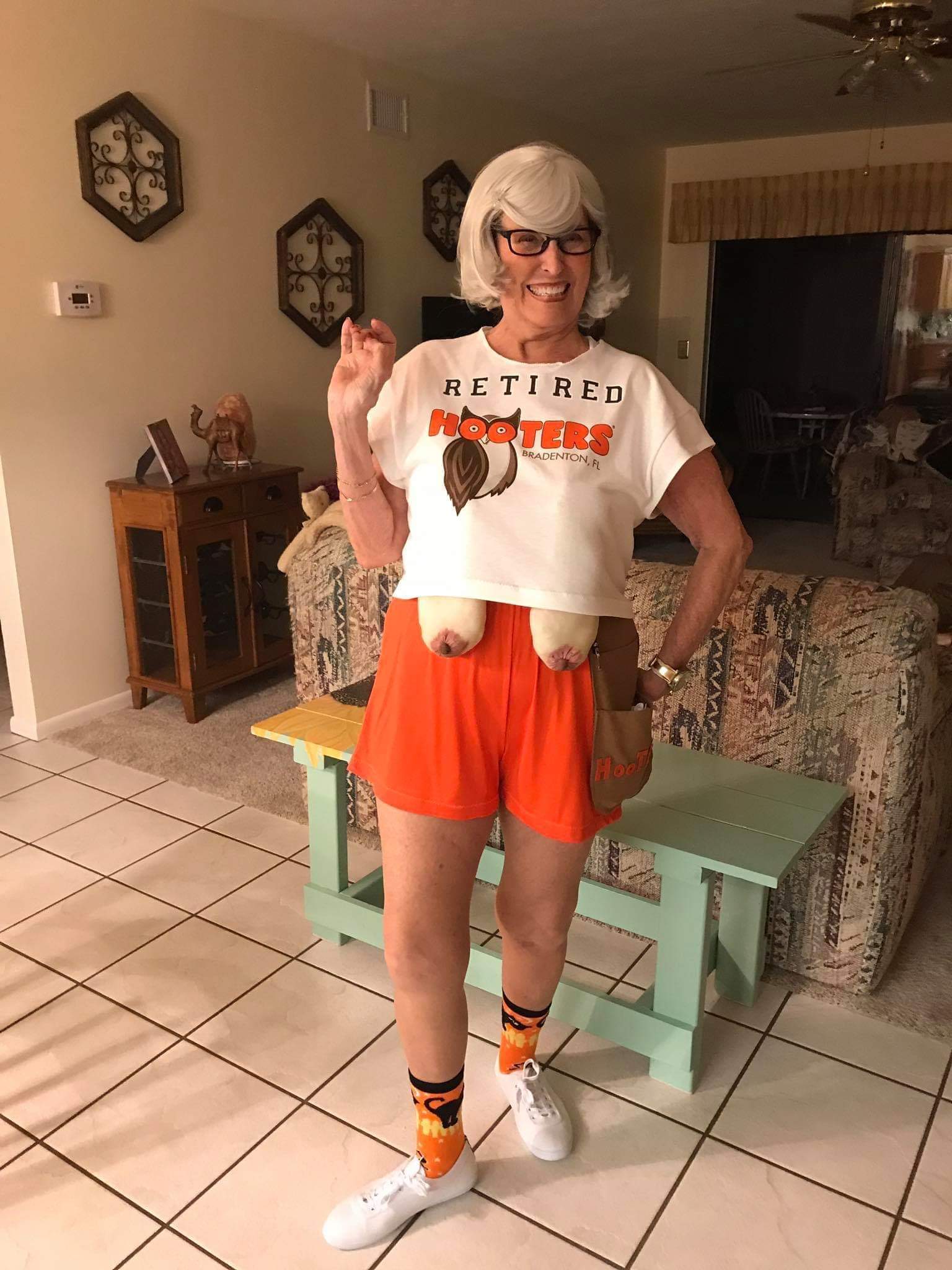 A Friends "Retired Hooters Girl Costume" r/halloween