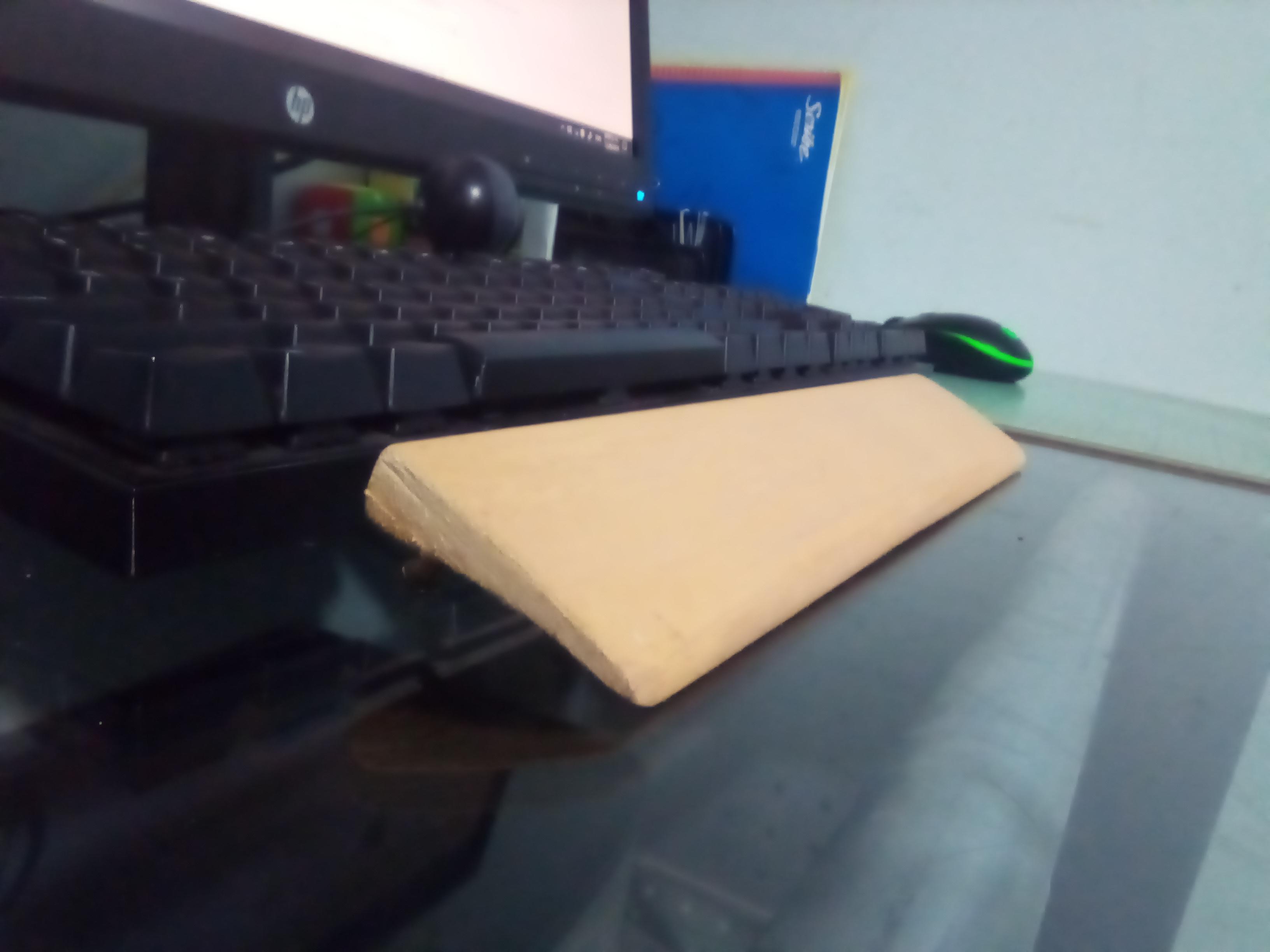 Update on homemade wrist rest looks great. r/MechanicalKeyboards