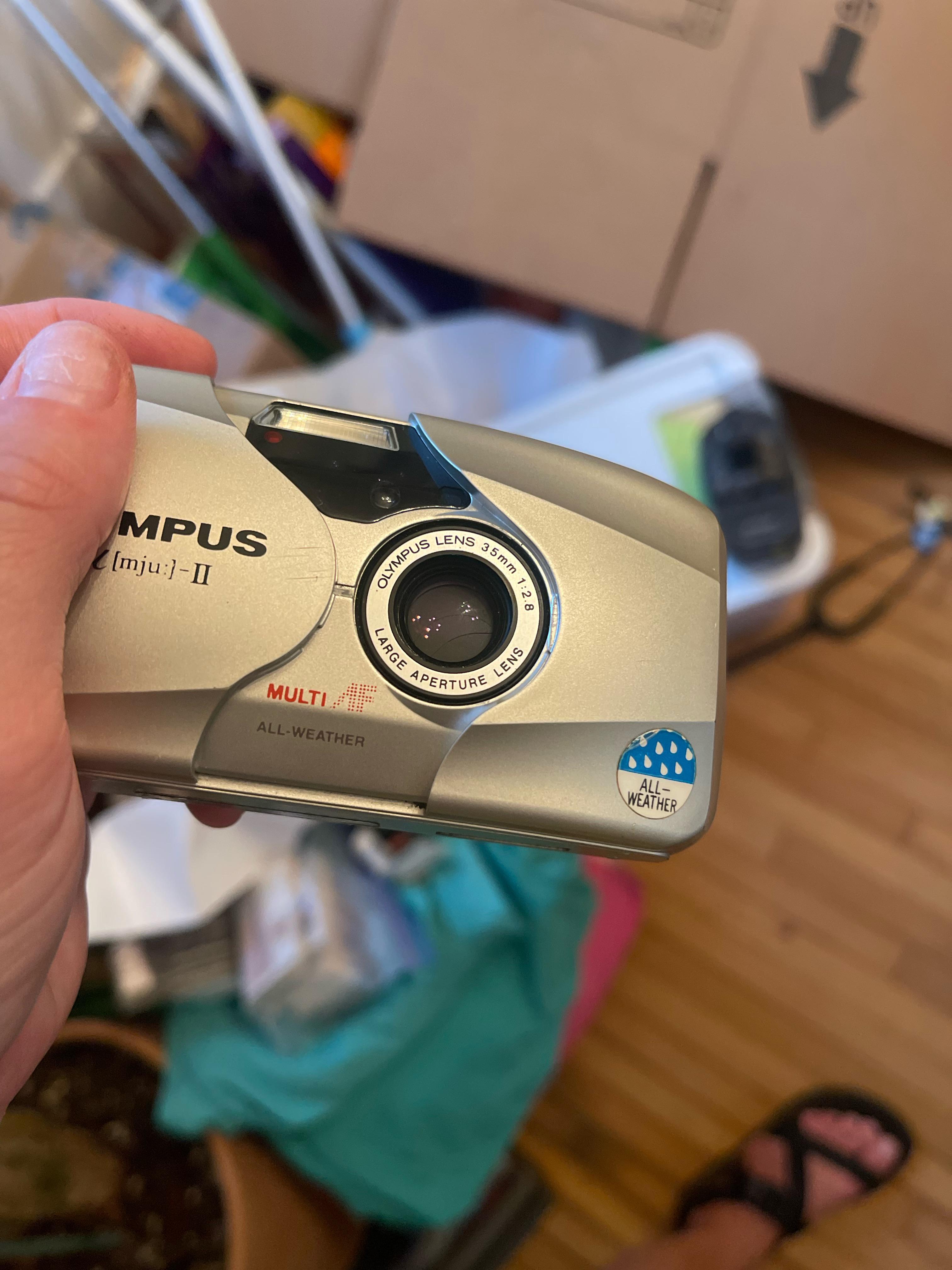 Olympus MJU ii shutter won’t open. I noticed after take a few selfies