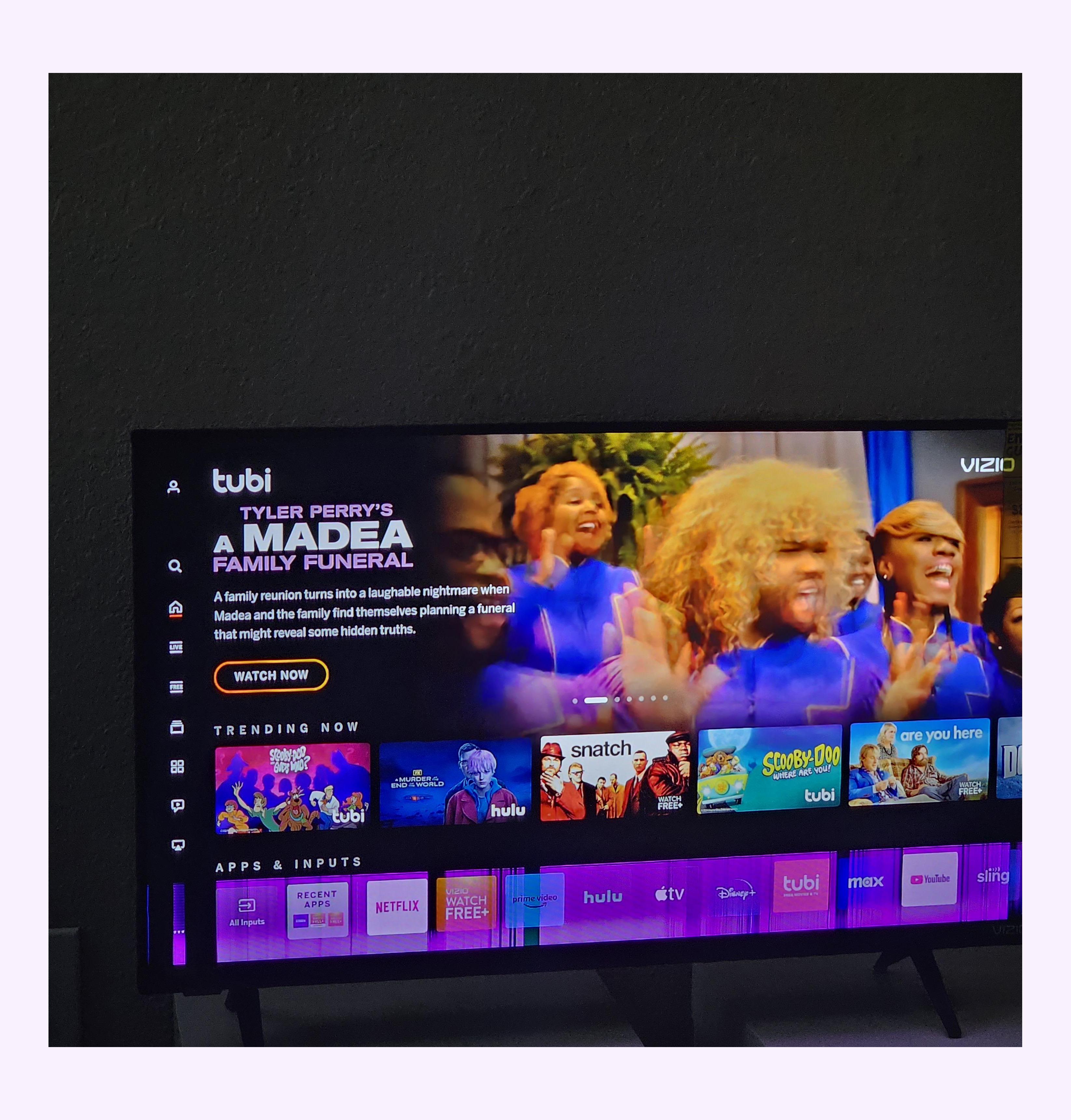 TV has pink lines at the bottom r/VIZIO_Official