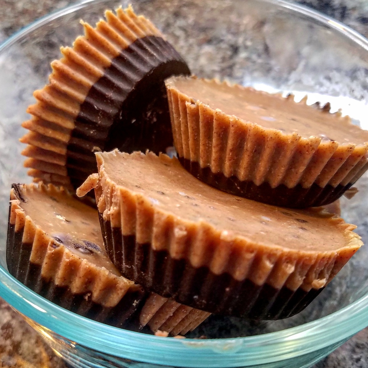 Almond butter cups 275 calories 82 fat r/vegetarianketo