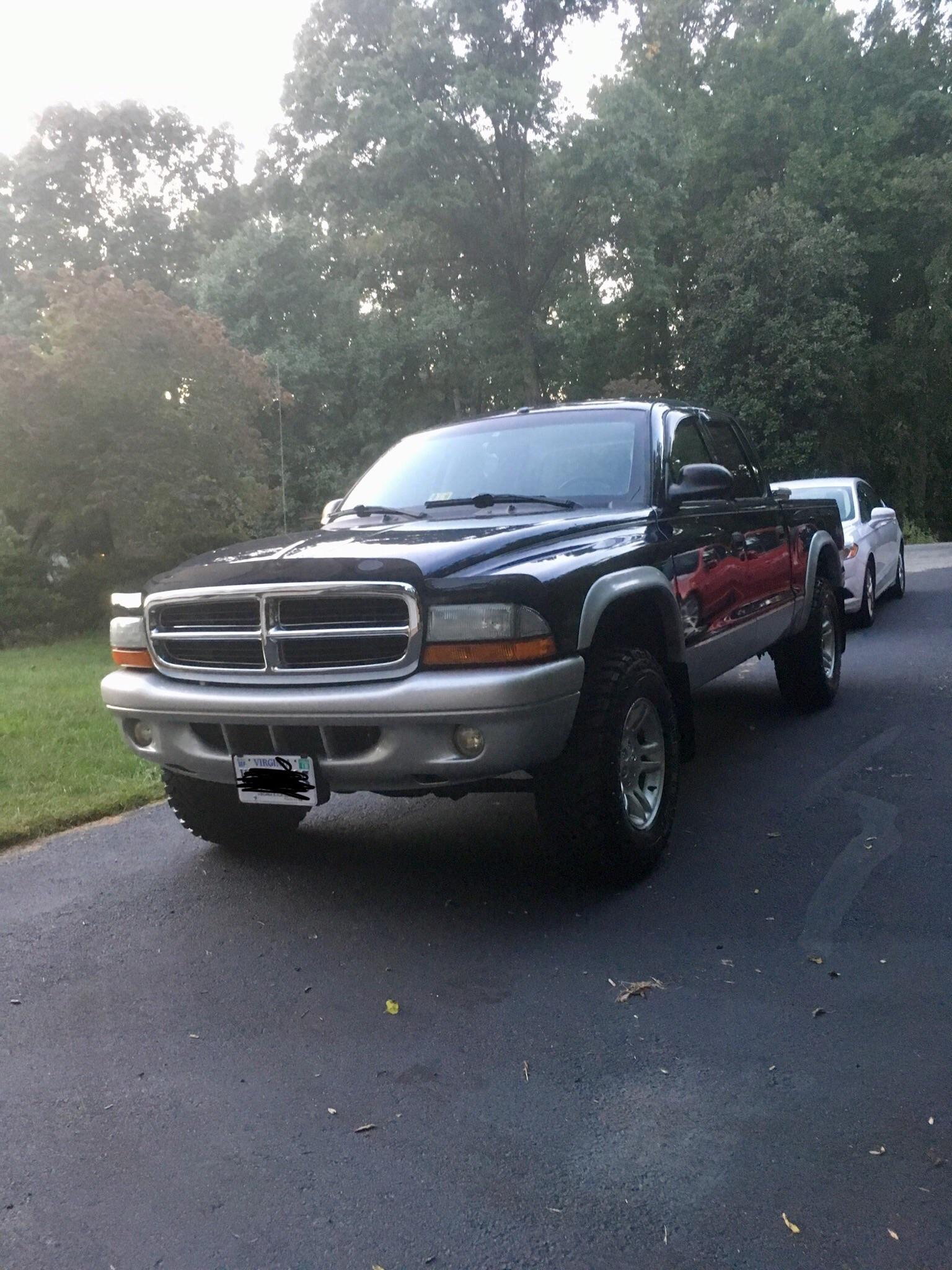 First Dakota. 03 sxt 4x4 4.7L : r/DodgeDakota