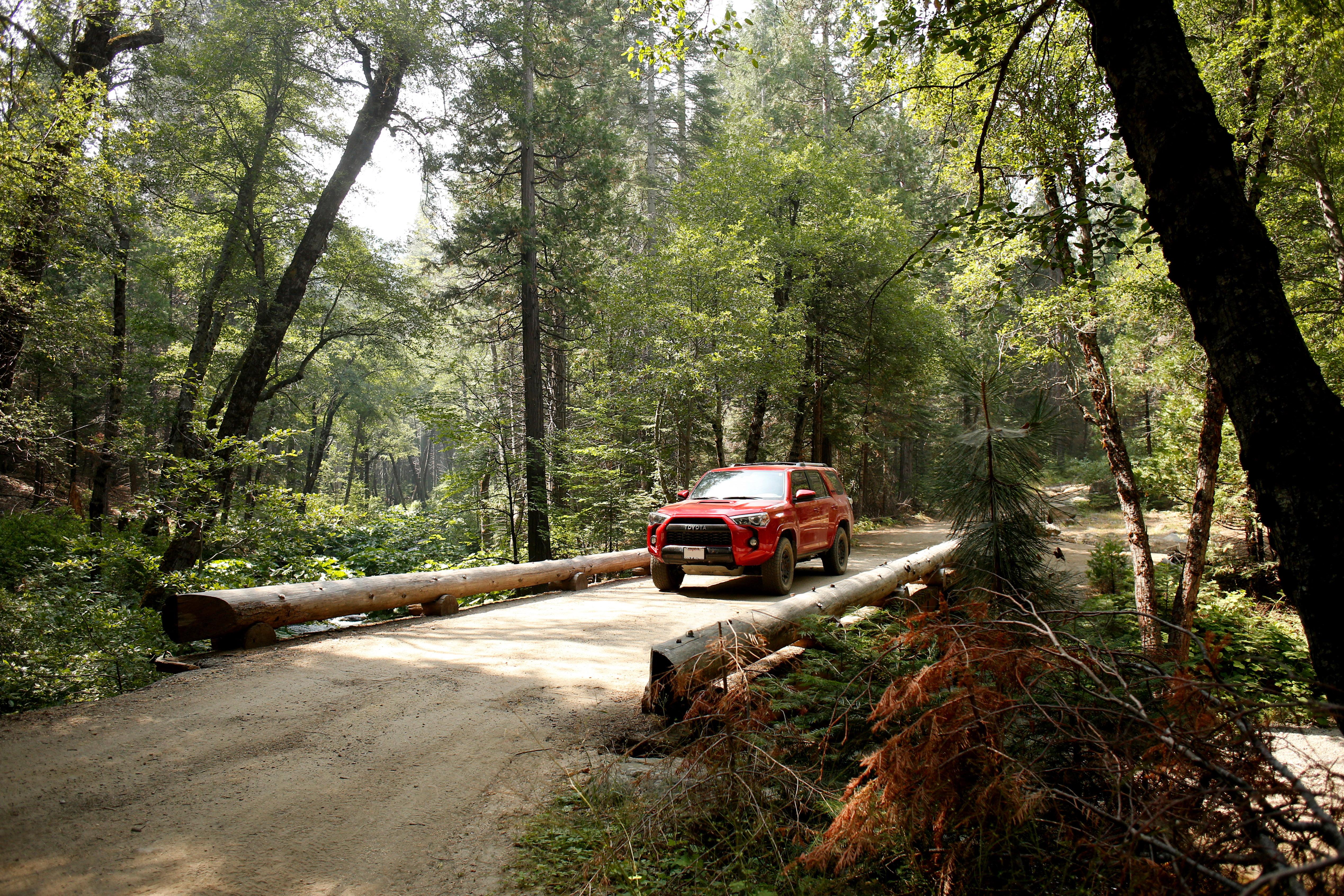 Beautiful OffRoad Entrance To Yosemite r/Yosemite