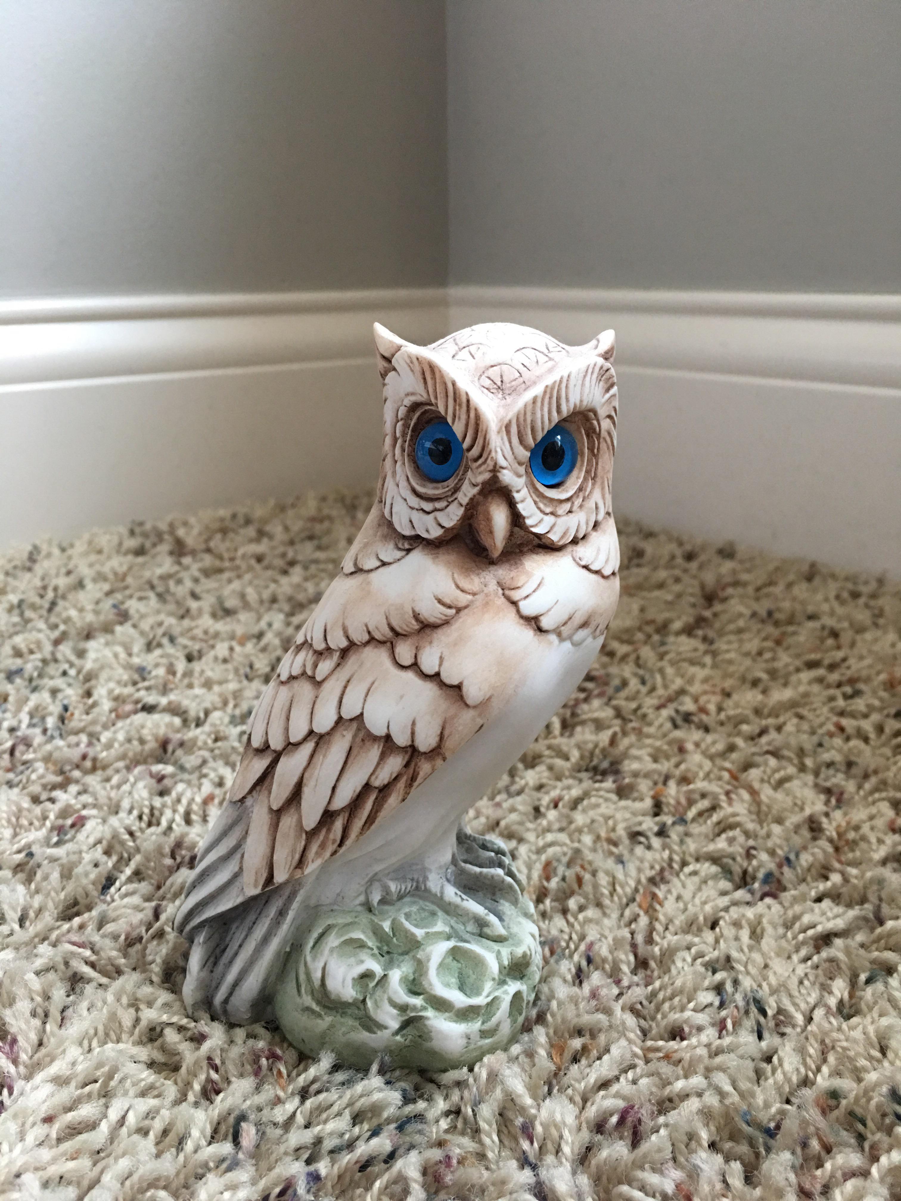 Amazing owl statue from Athens Greece! r/Owls