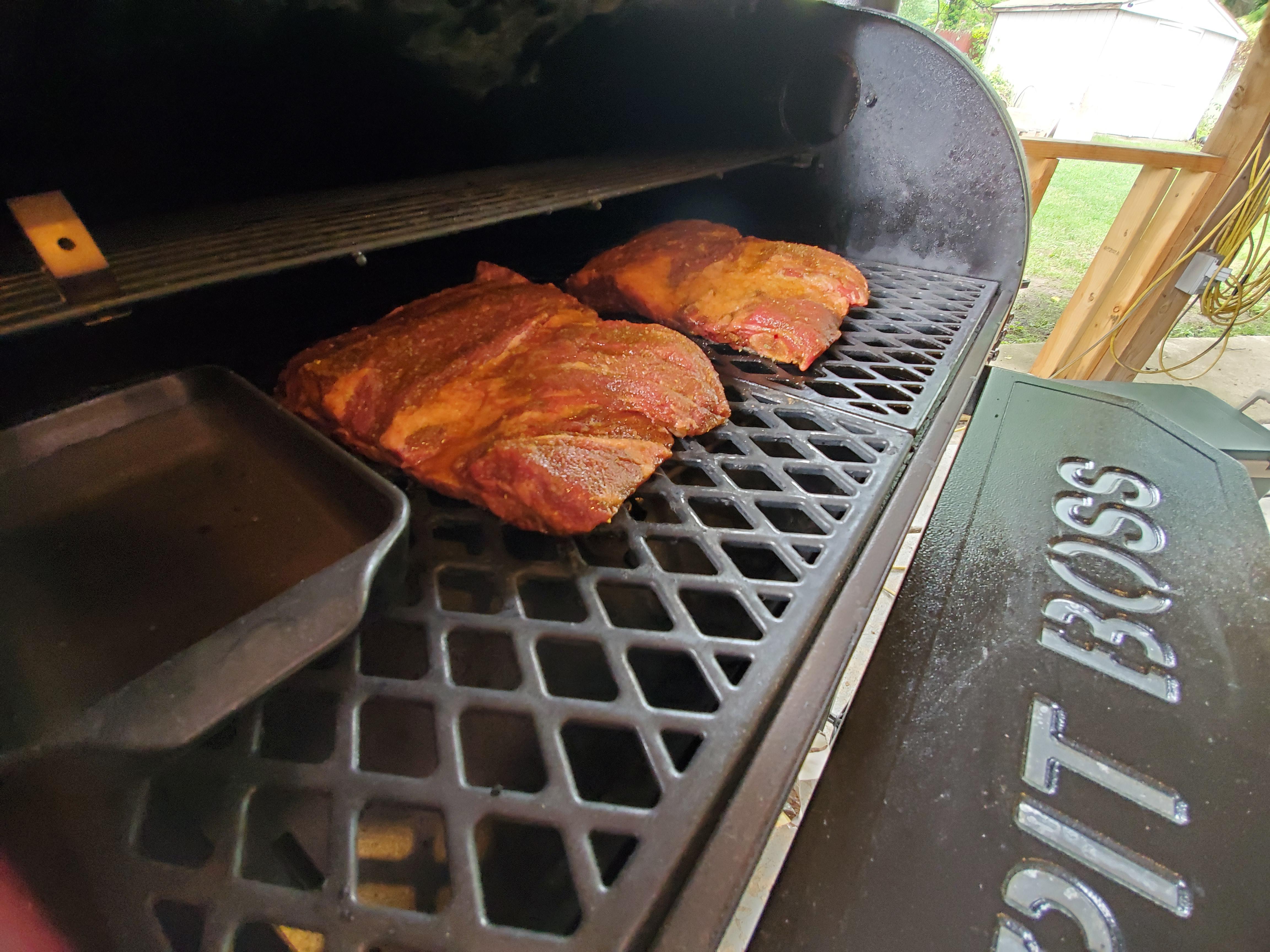 On goes the beef spare ribs with my pit boss upgrade! r/pelletgrills