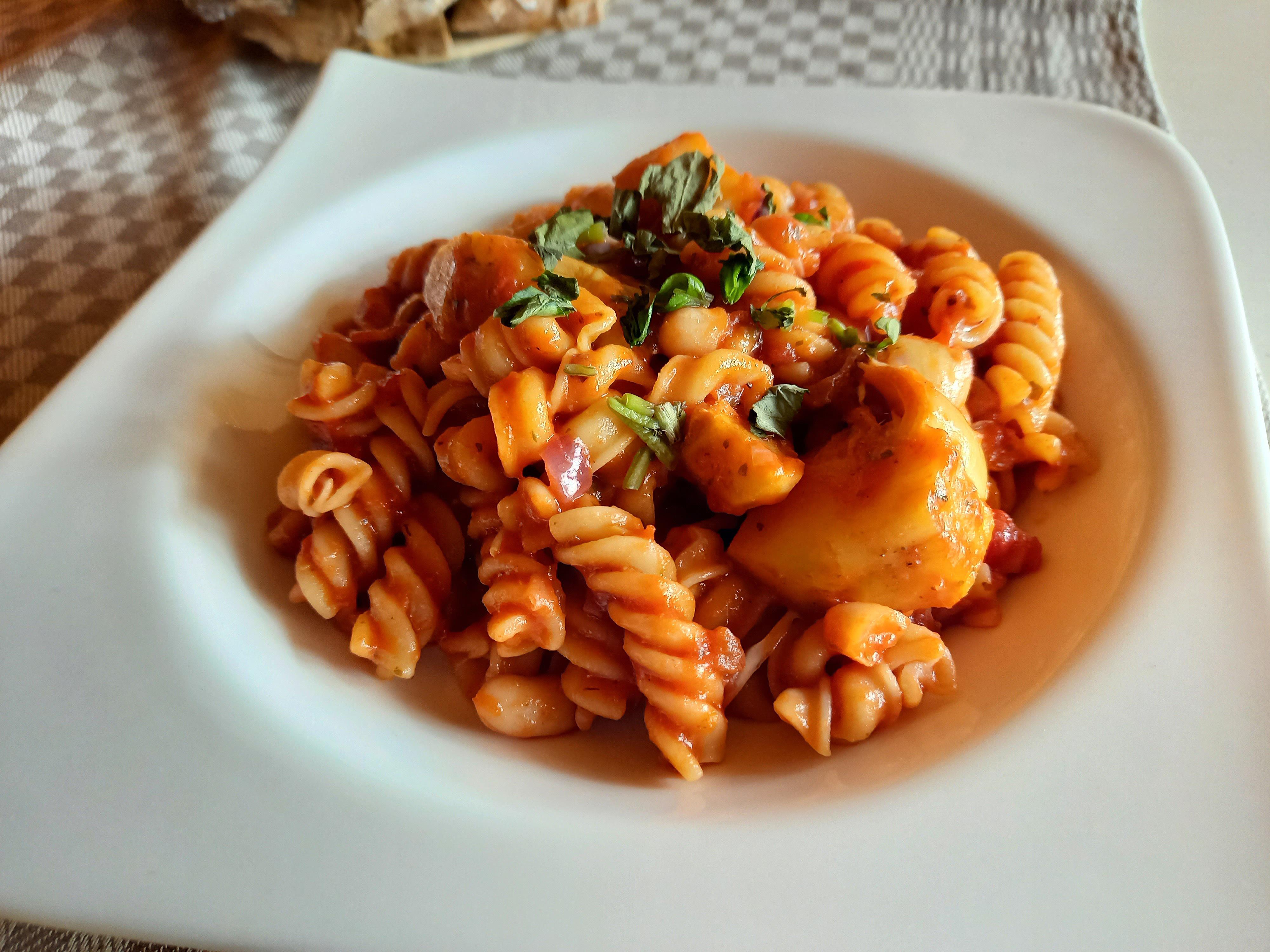 5 minute butterbean, artichoke & caper pasta sauce r/vegetarian