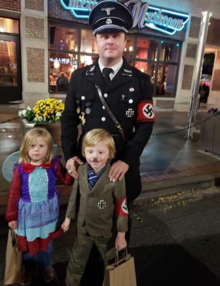 cursed_halloween r/cursedimages