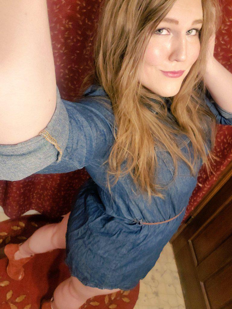 Revisiting the first dress I ever wore r/transadorable