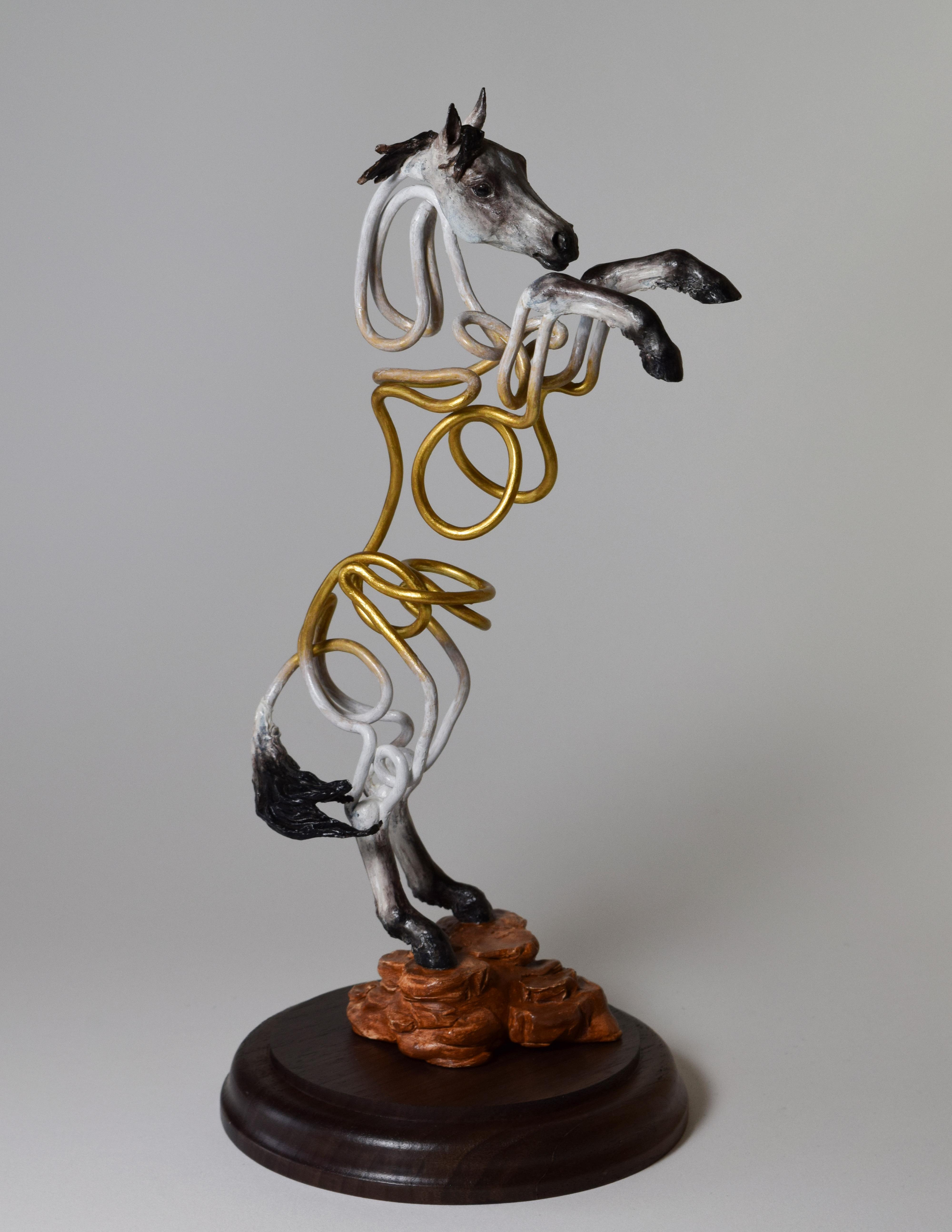 Wire and clay horse sculpture I recently completed (10.5in tall) r