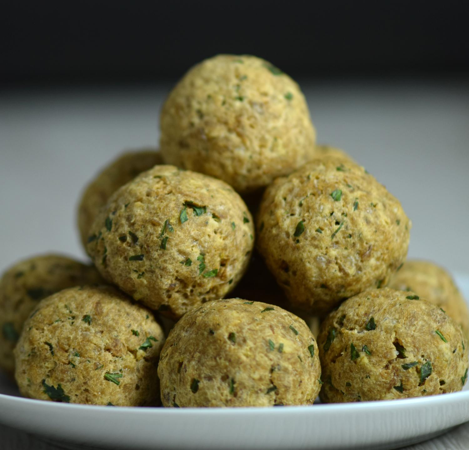 I made MEATBALLS out of CANNED TUNA r/recipes