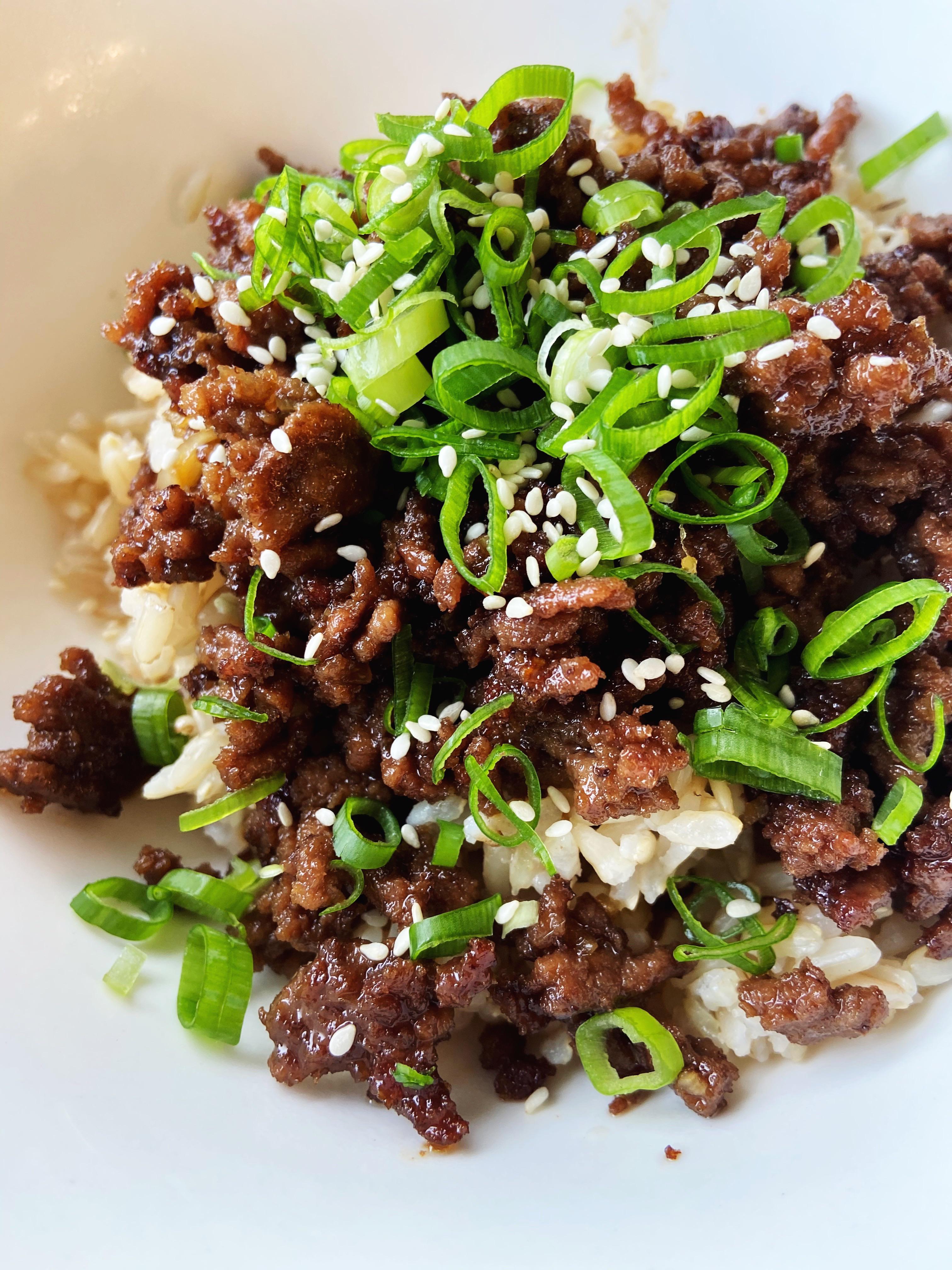 Korean Beef Bowl. Takes all of 15 minutes (not including the rice) and