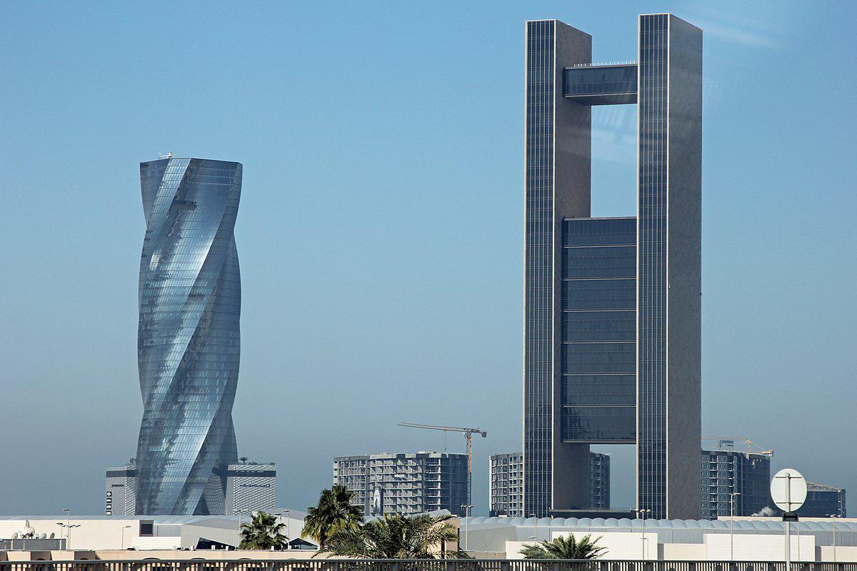 United Tower (left) and Four Seasons Hotel Tower (right) in Bahrain Bay
