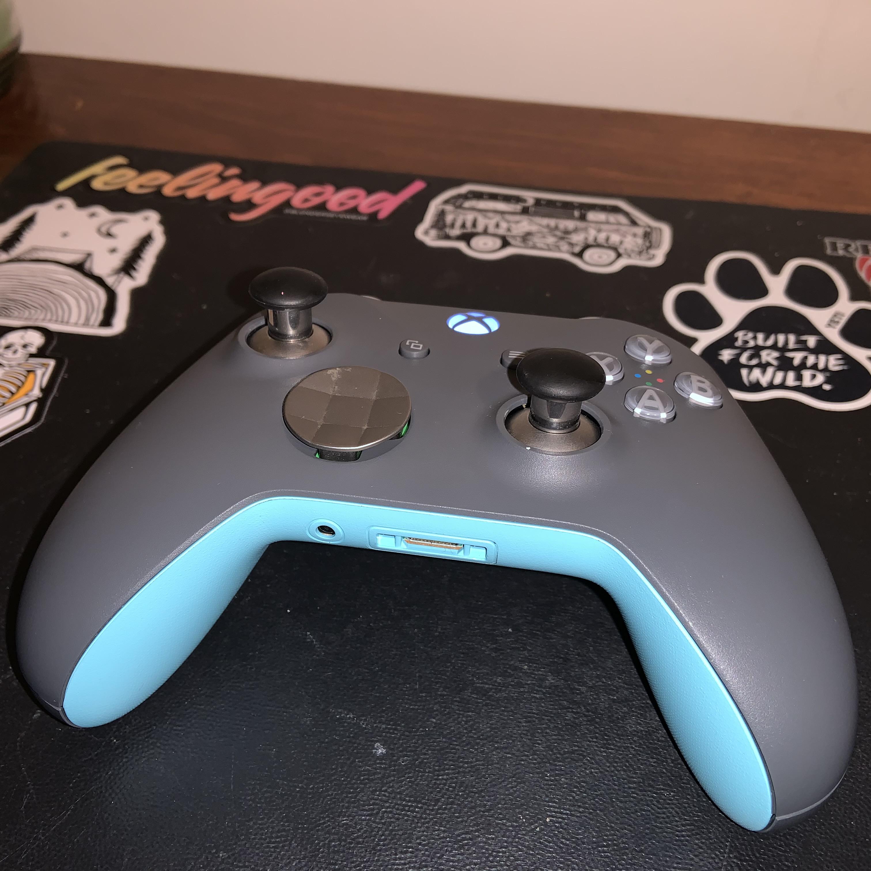 Took a broken elite controller and swapped the dpad and the joysticks