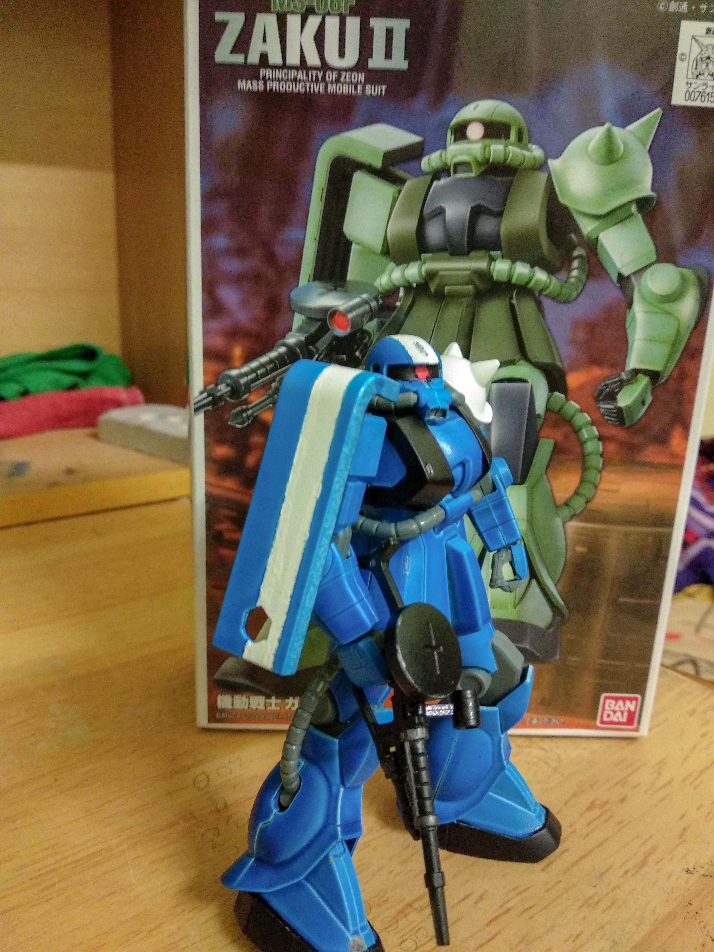 2nd build. Playing with spray paint. r/Gunpla