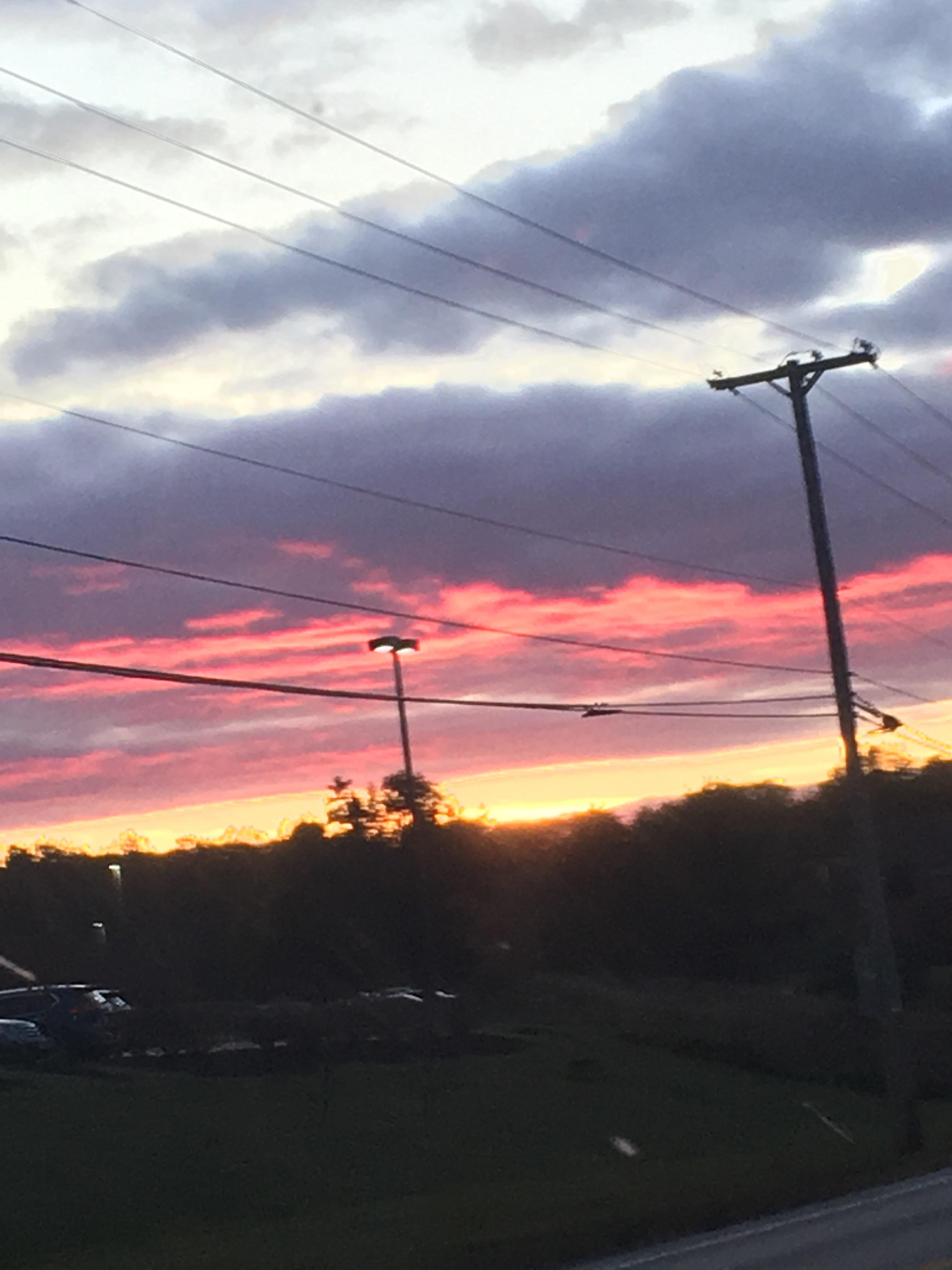Sunset reflecting red and blue in Medina, Ohio r/Ohio