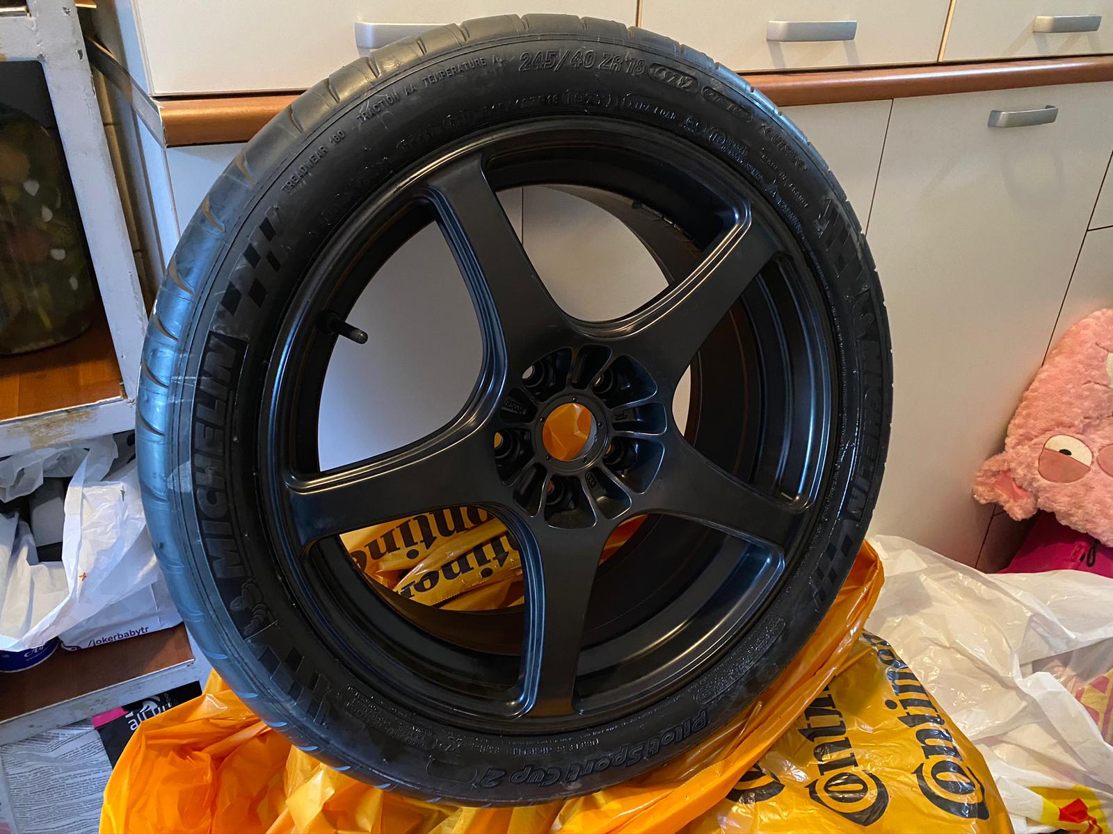 Identify What is this wheel guys? r/Wheels