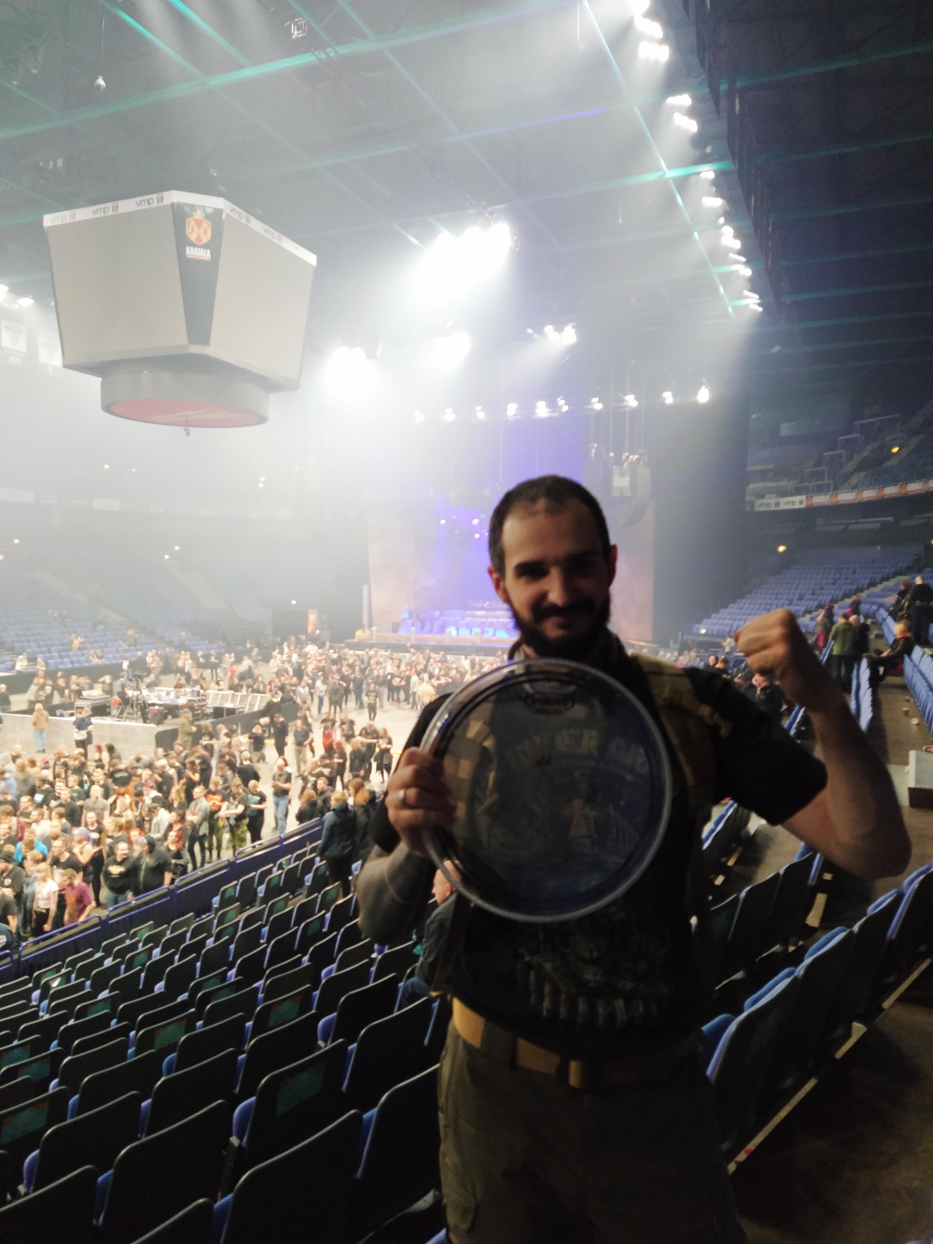 Caught a snare with an autograph at hartwall arena yesterday r/sabaton