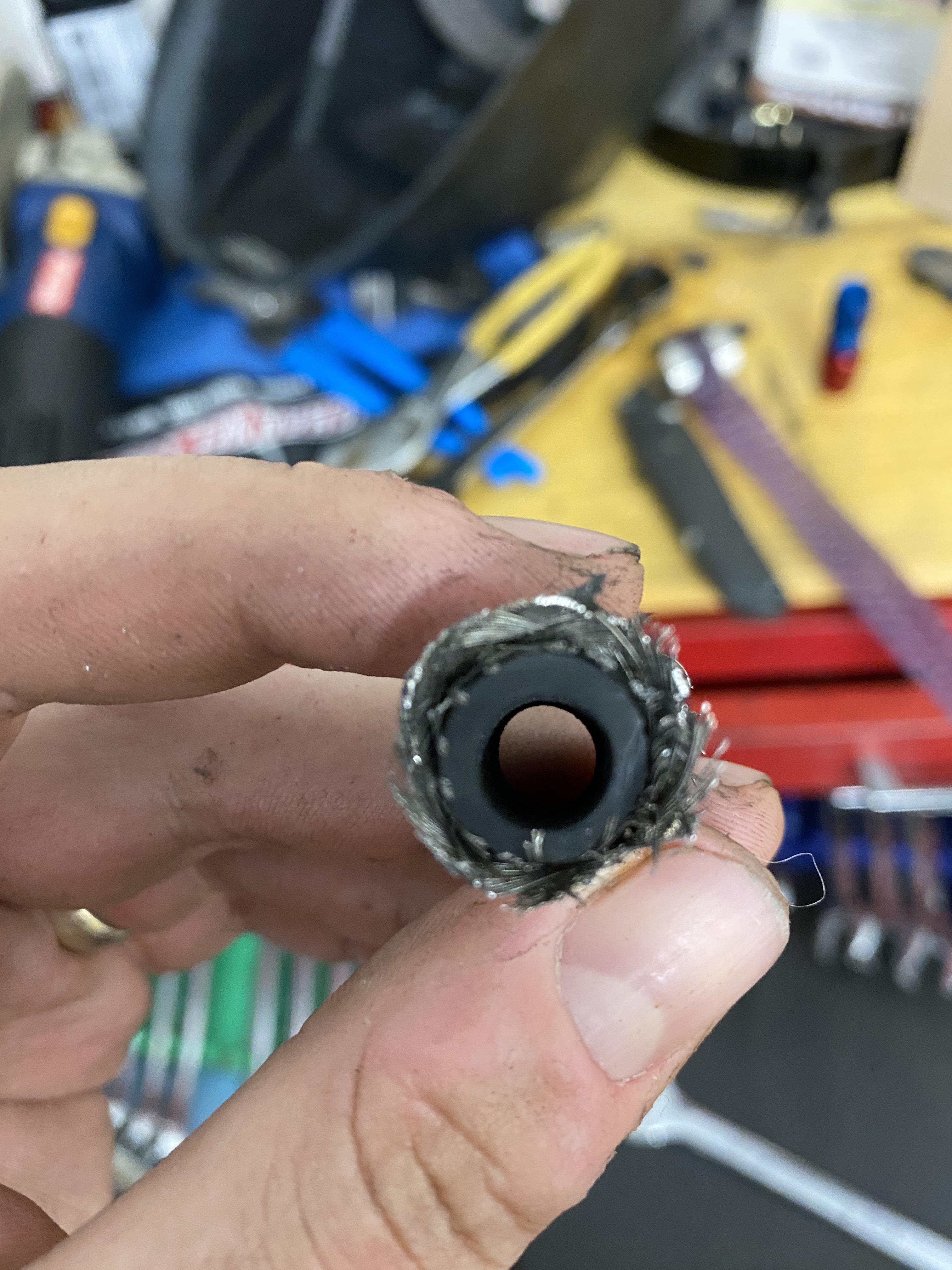 Can’t get braided line to cut cleanly. Any advice? r/MechanicAdvice