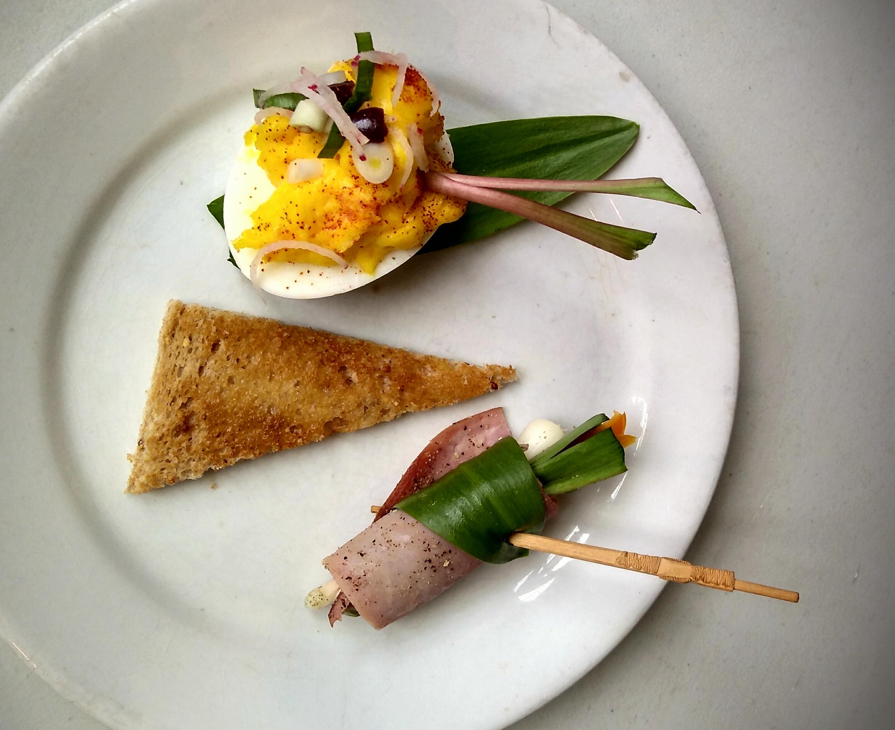 Deviled Eggs with Peppered Ham and Wild Ramps, dualing hors d'oeuvres [HOMEMADE] r/FoodPorn