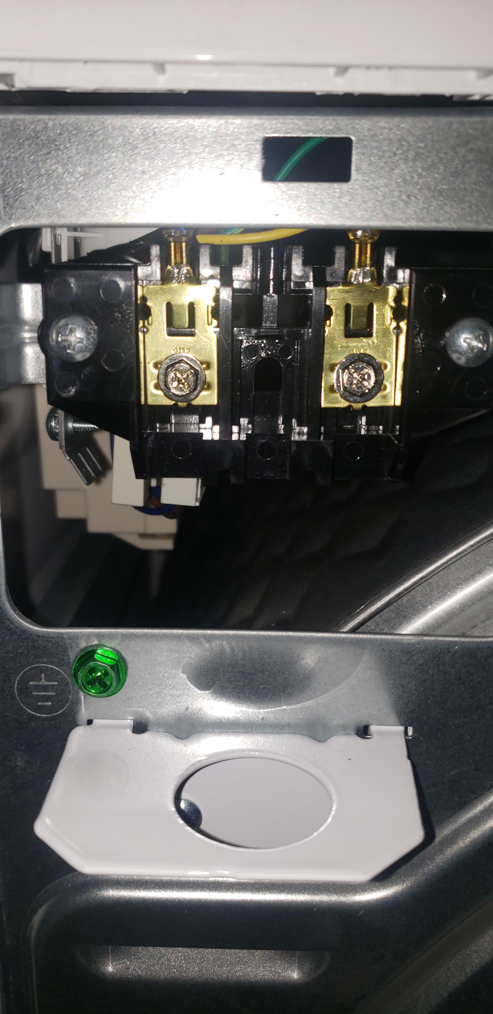 Dryer has no neutral??? r/electricians