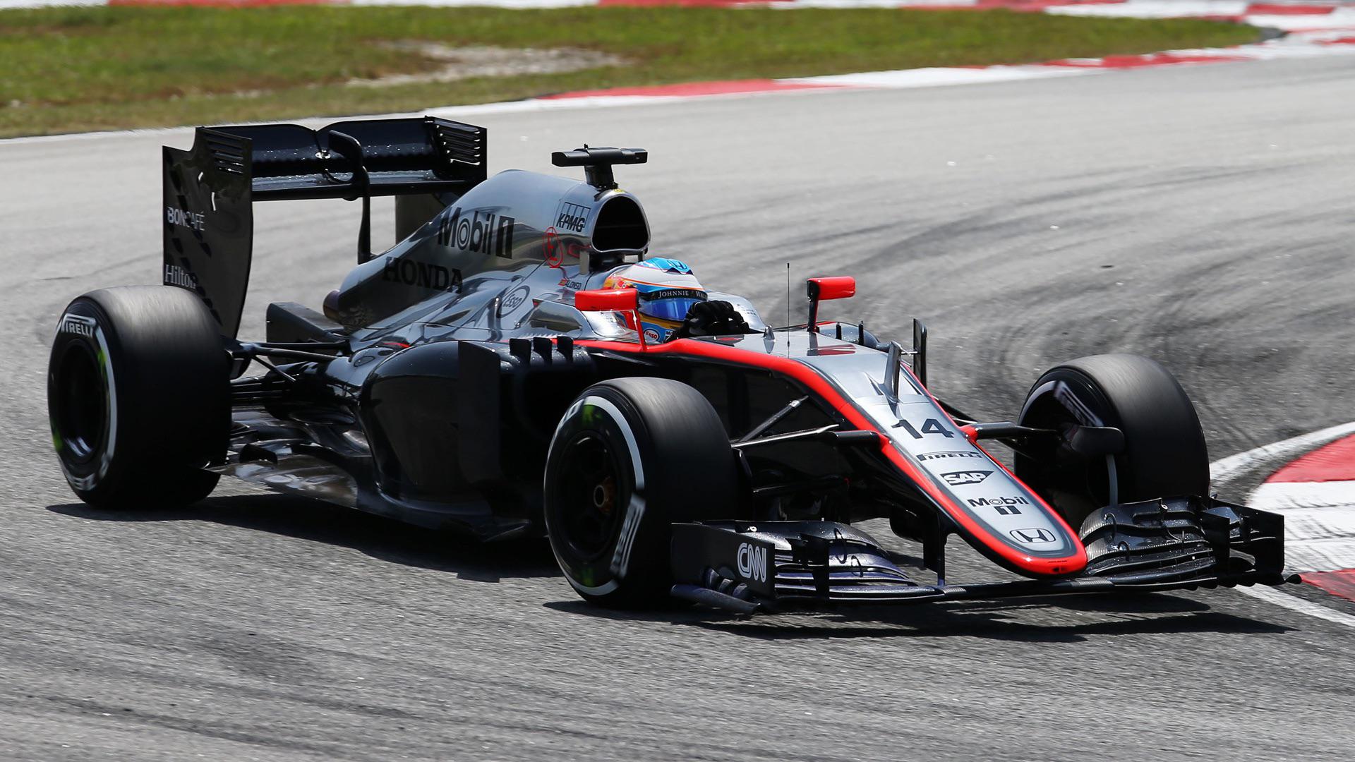 Discussion The 2015 McLaren MP430 is the best looking turbohybrid car so far r/formula1
