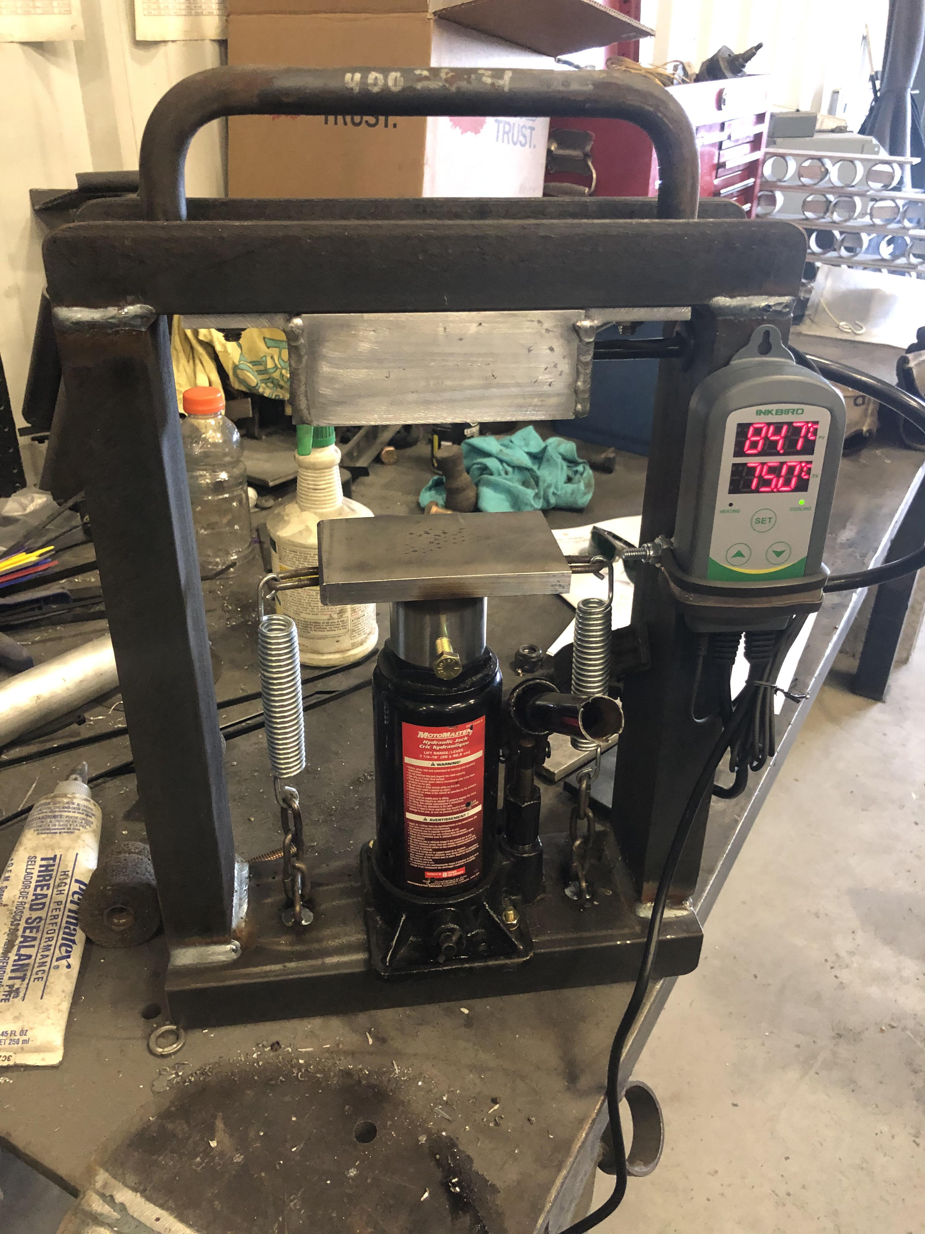 Thought you might like the homemade rosin press. r/microgrowery