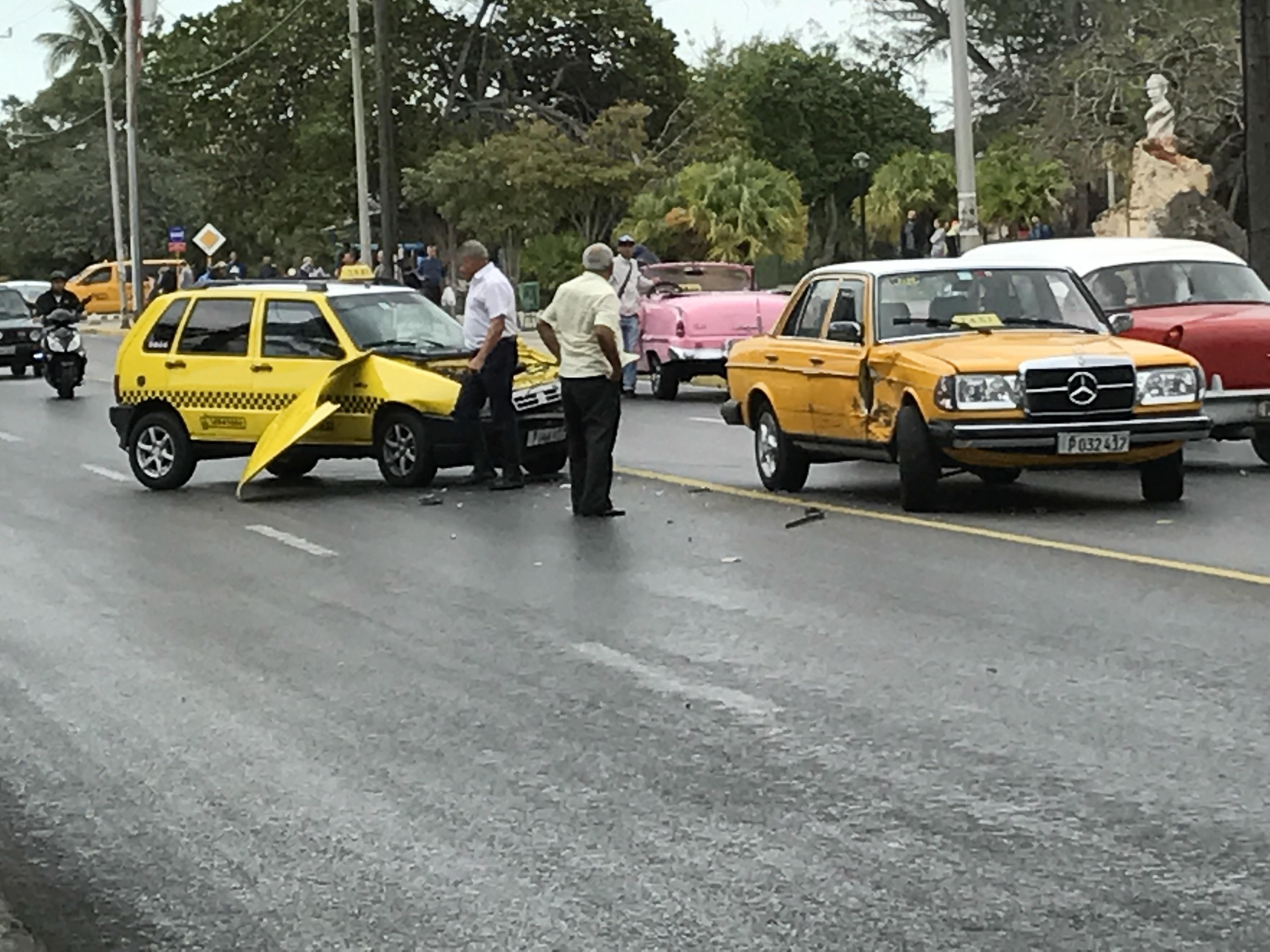Car crash in downtown Varadero,Cuba r/pics
