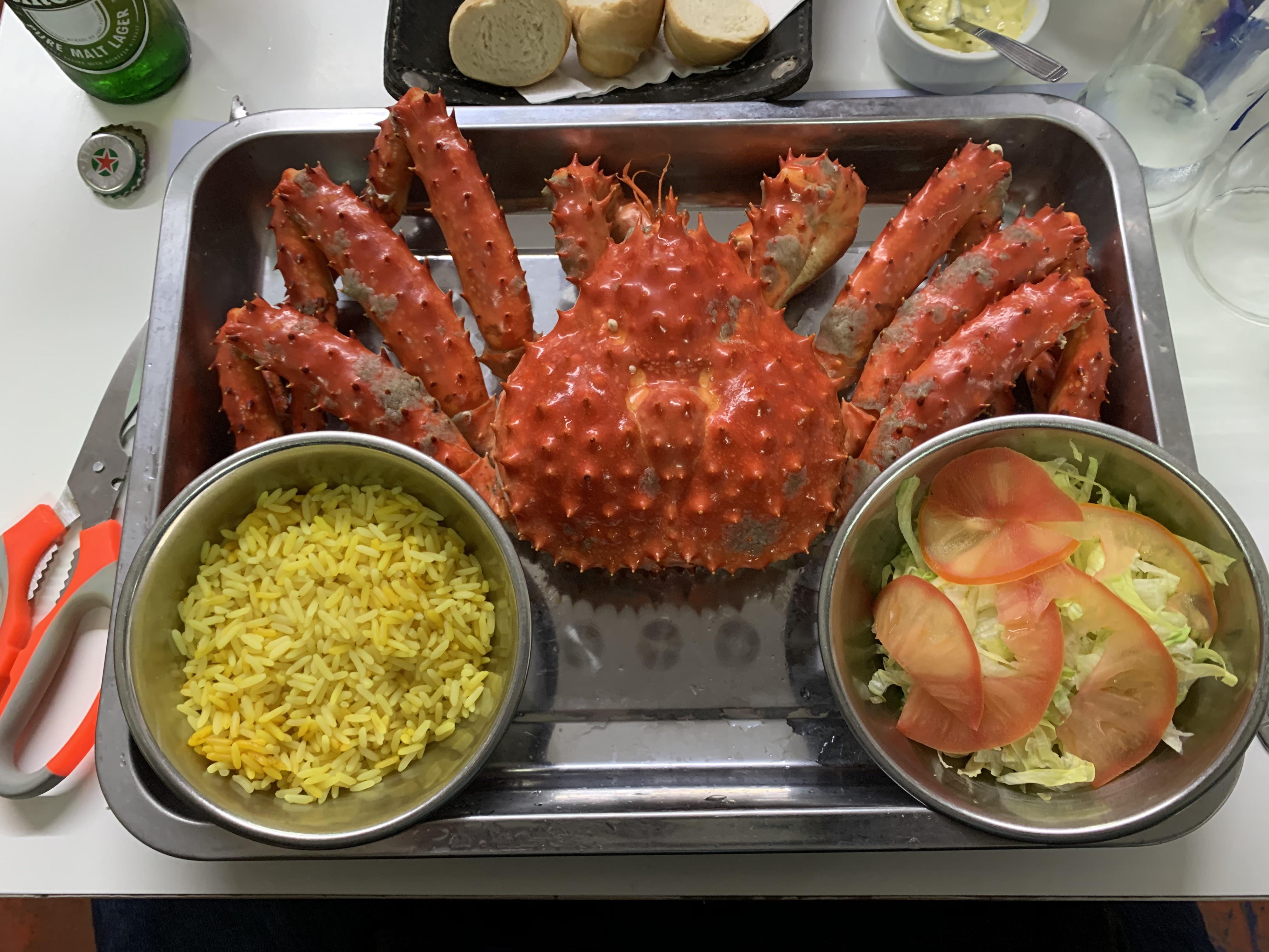 Full King Crab dinner from the end of the world (Ushuaia, Argentina) r/FoodPorn