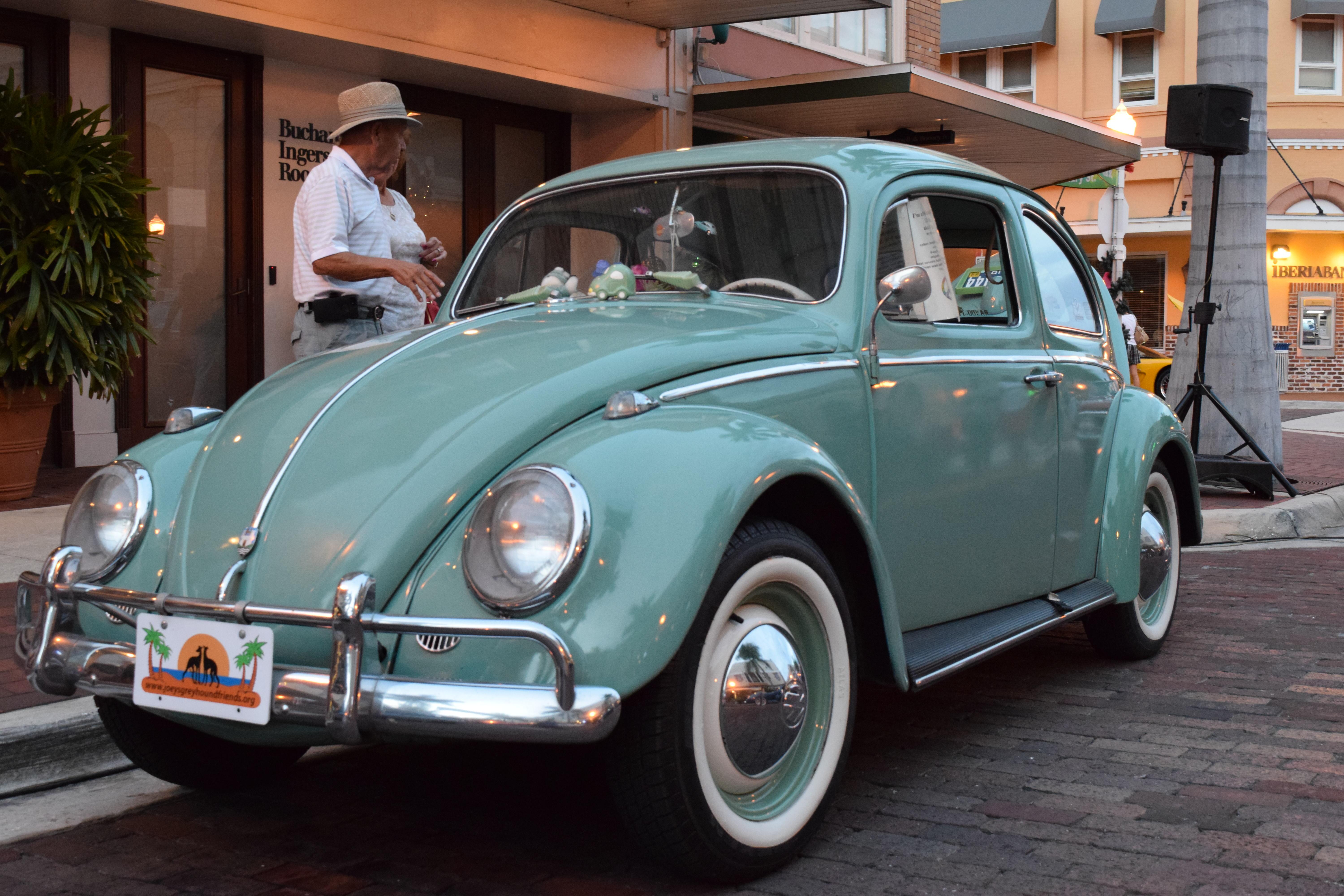 Mint Green Classic VW Beetle (Fort Myers Classic Car CruiseIn) r/Autos