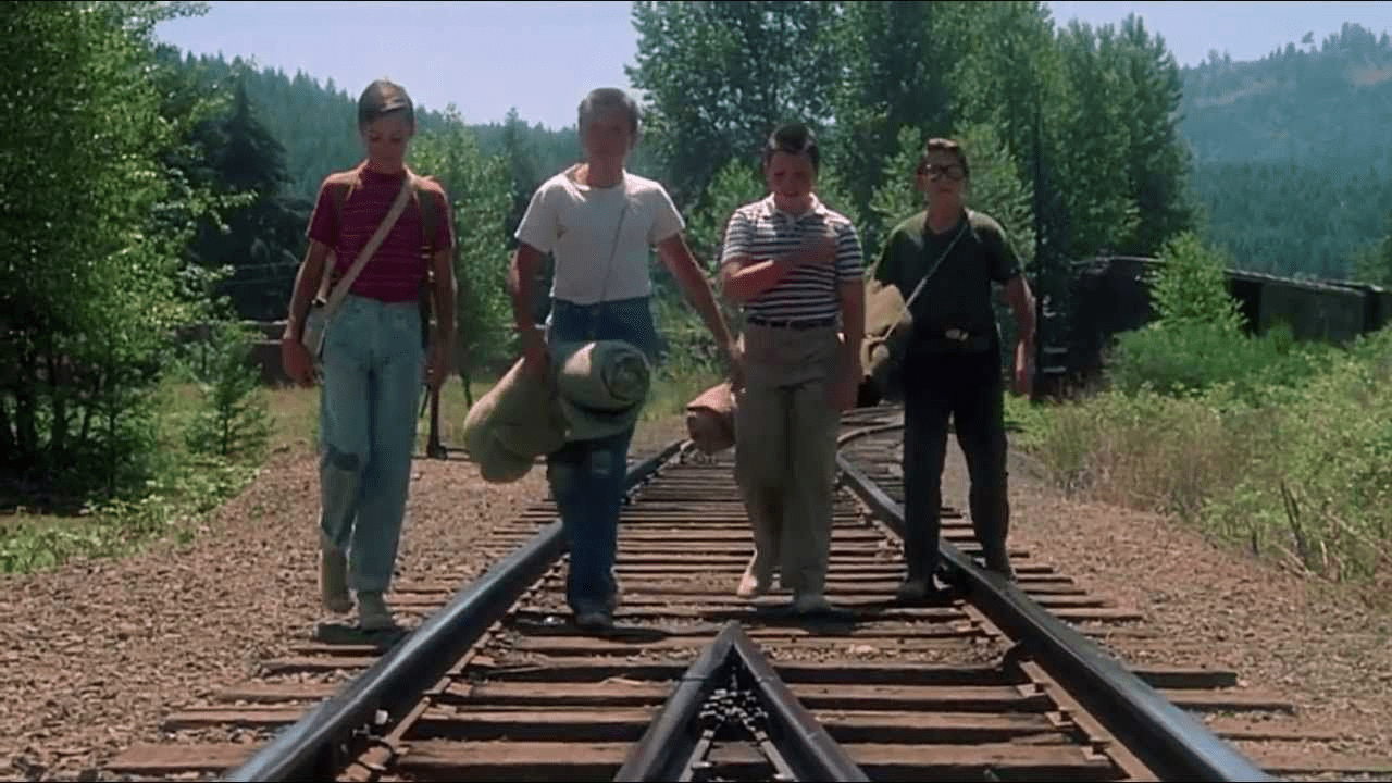 In this scene in "Stand By Me" (1986), if you observe very closely, you
