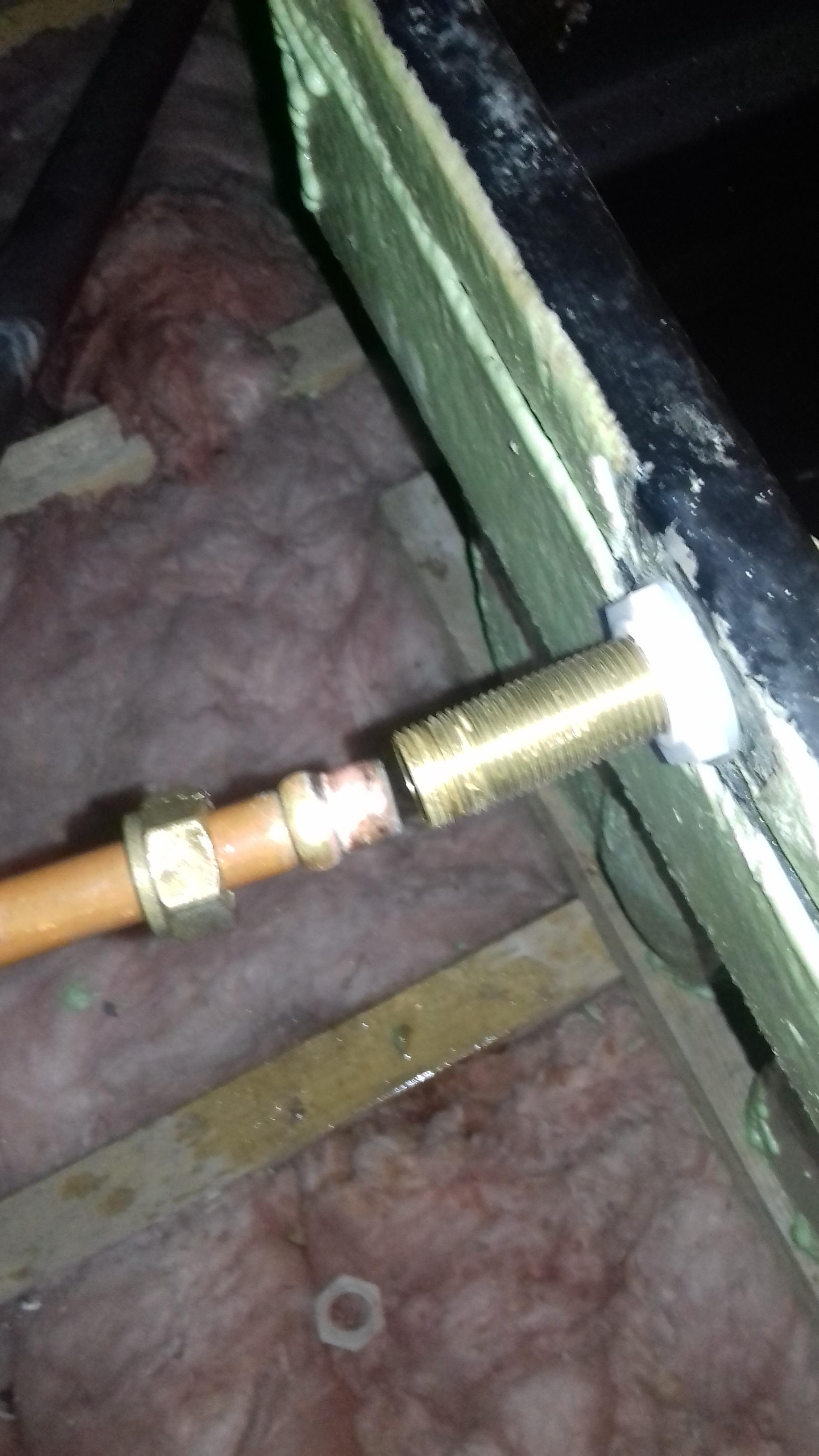 Replacing an attic ballcock valve. How do I correctly connect this copper pipe to the threaded
