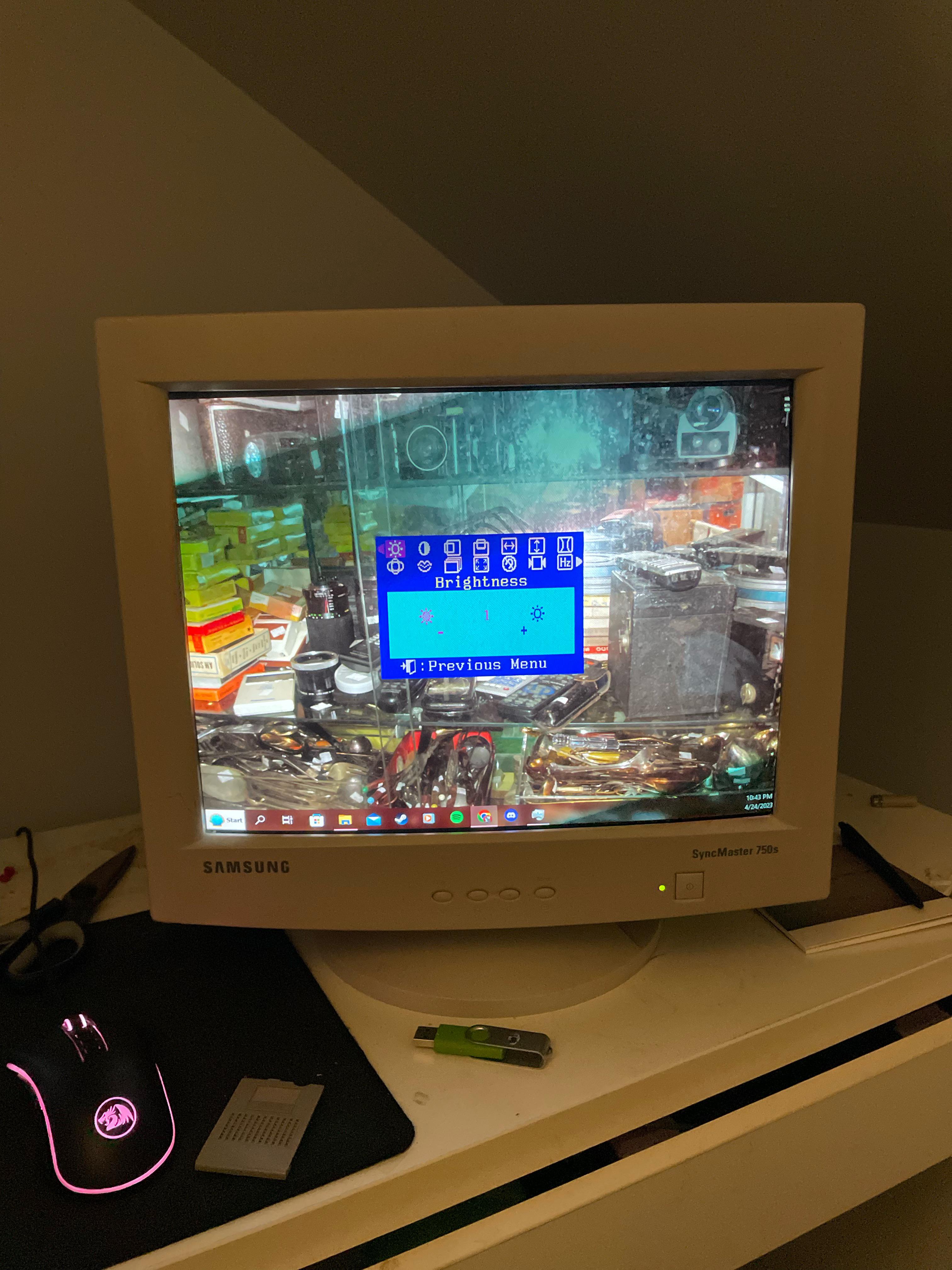 new crt monitor r/crtgaming