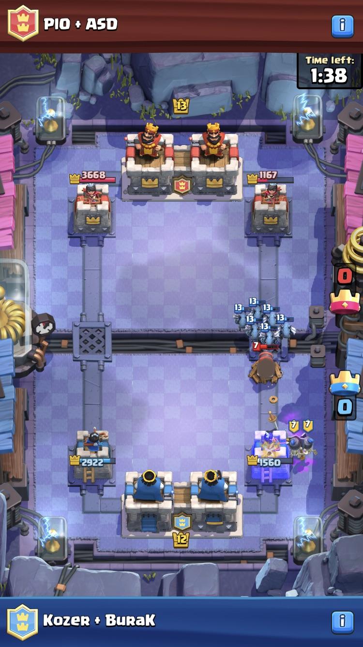 Cannon cart second phase and a zap causes minion horde to ignore it r