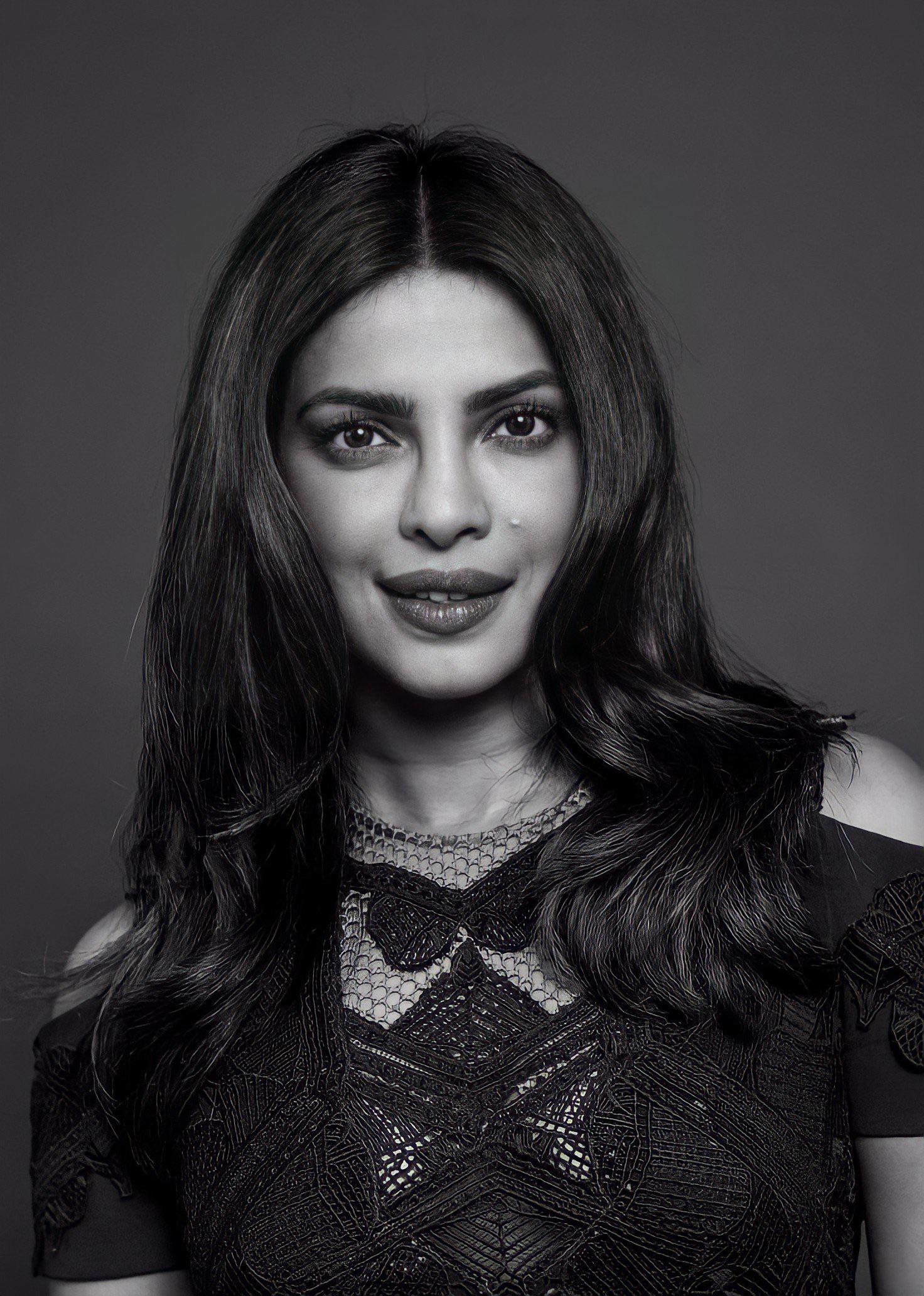 🔞Those lips 9… of Priyanka Chopra NUDE | | CelebrityNakeds.com