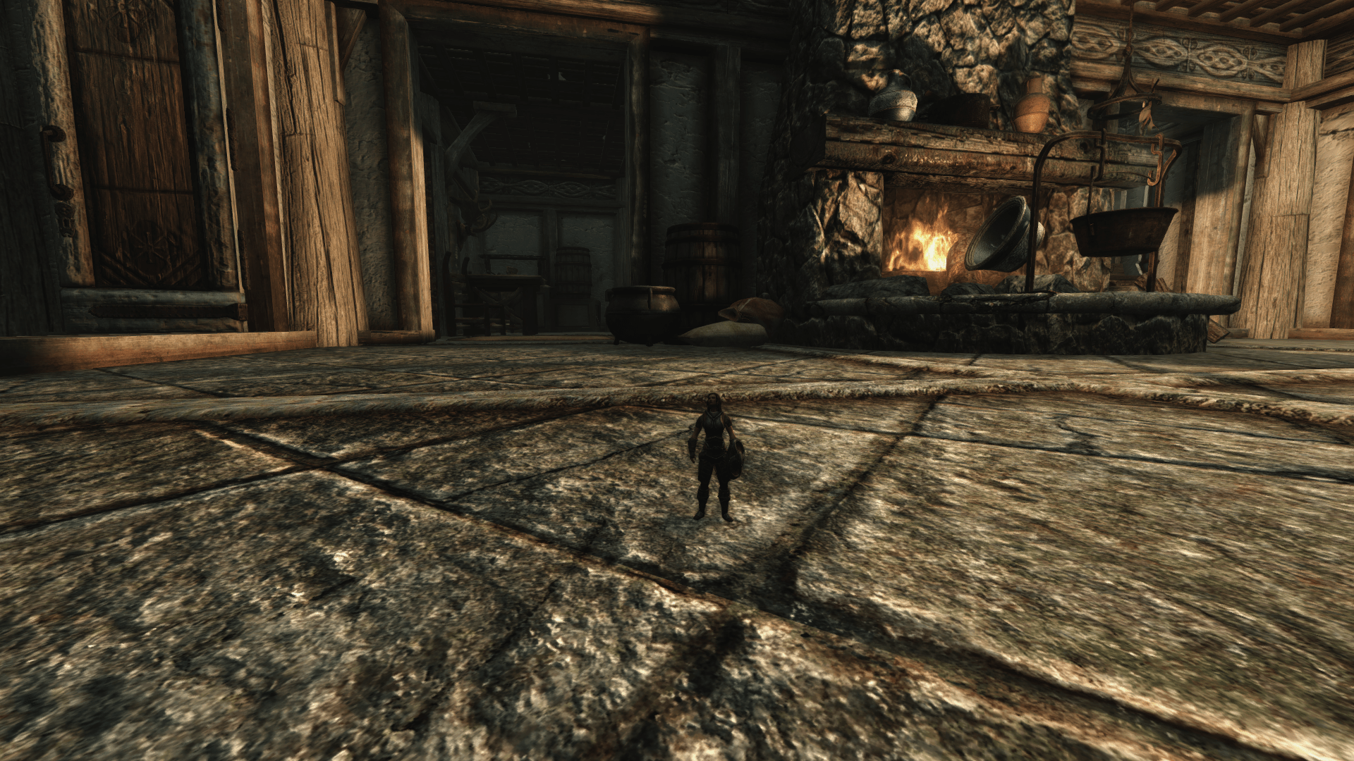 Lydia can't carry too many burdens when she's *this* tiny. r/skyrim