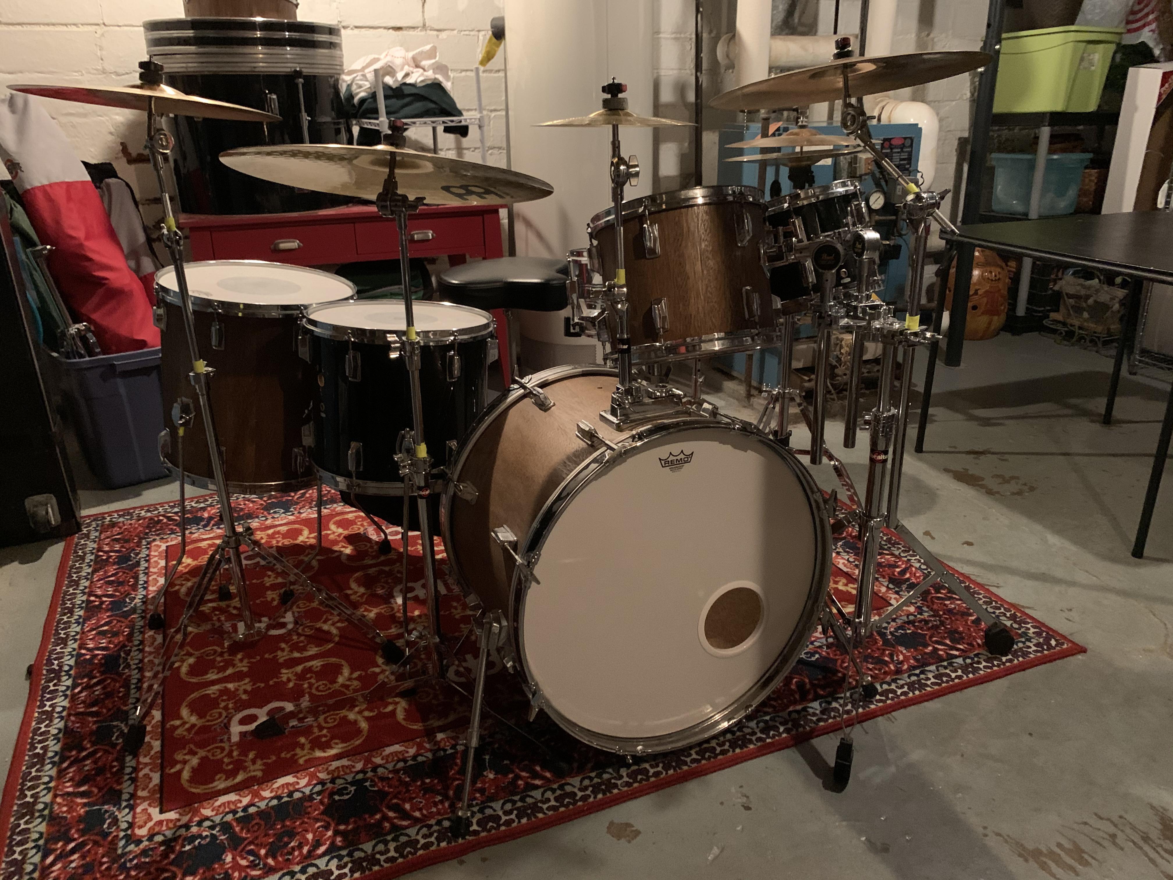 Got a new kick reso head (Remo Ambassador Smooth White) and installed a