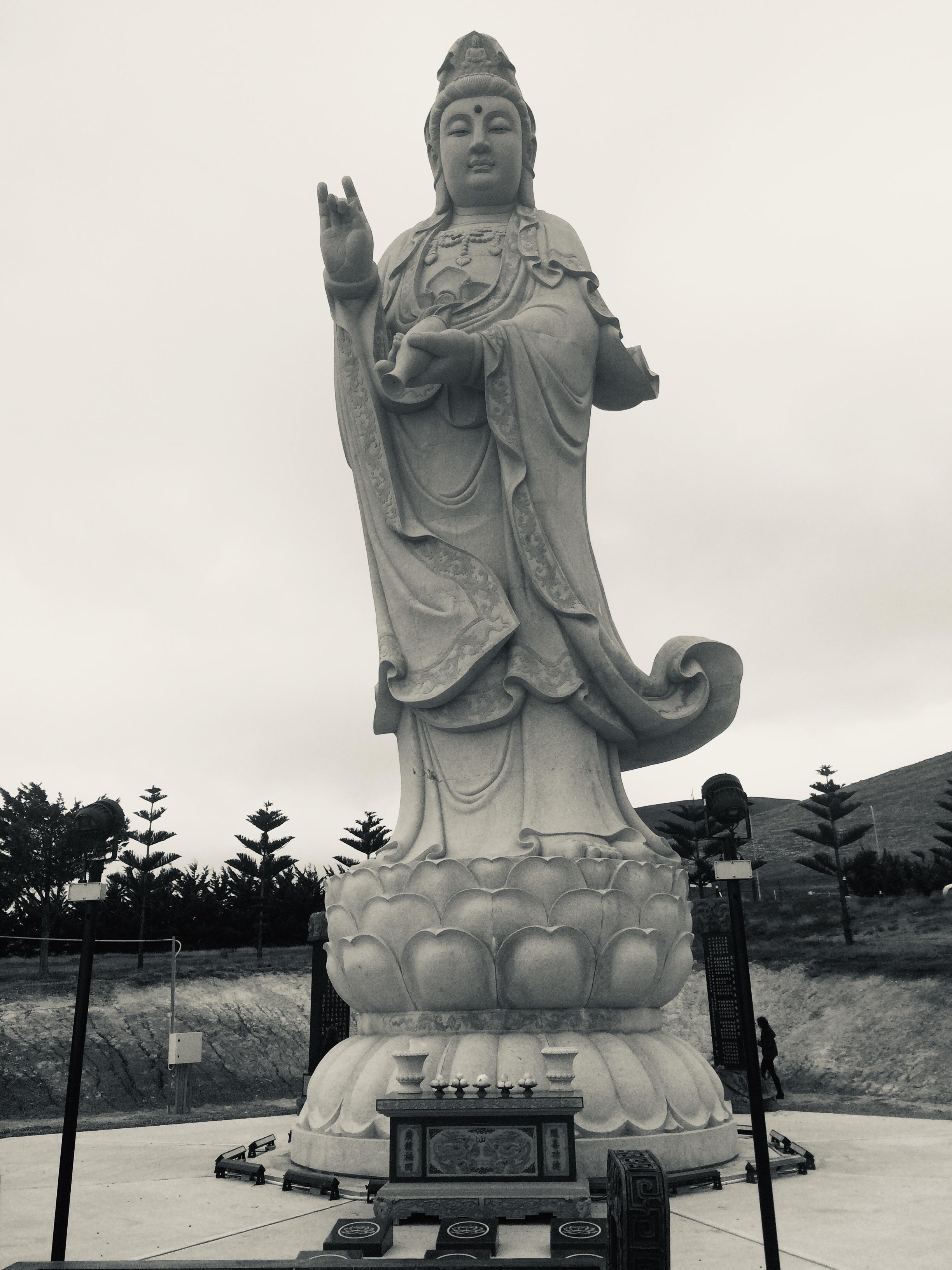 Giant Buddha statue, Sellicks Hill r/Adelaide