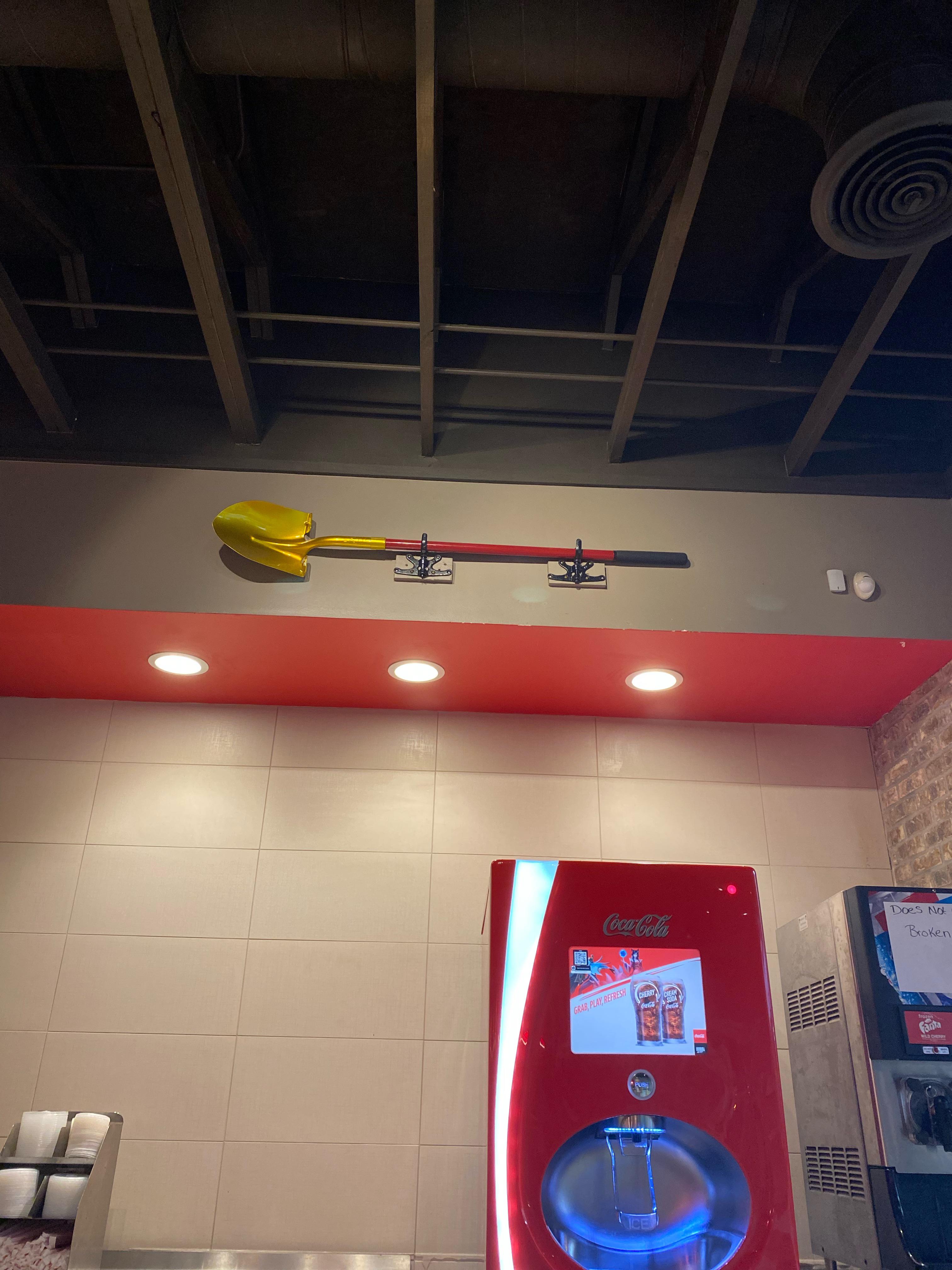 What kind of decor is this? r/BurgerKing