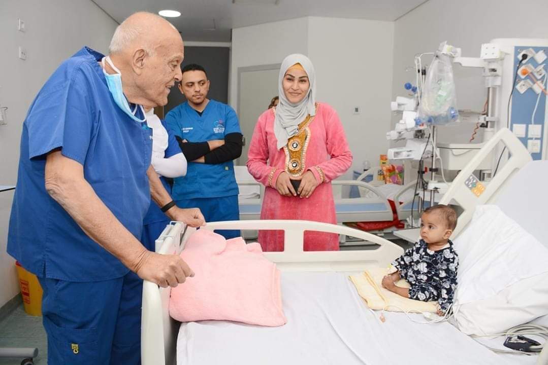 Dr / Magdi Habib Yacoub an egyptian Cardiac surgeon 💖 r/pics