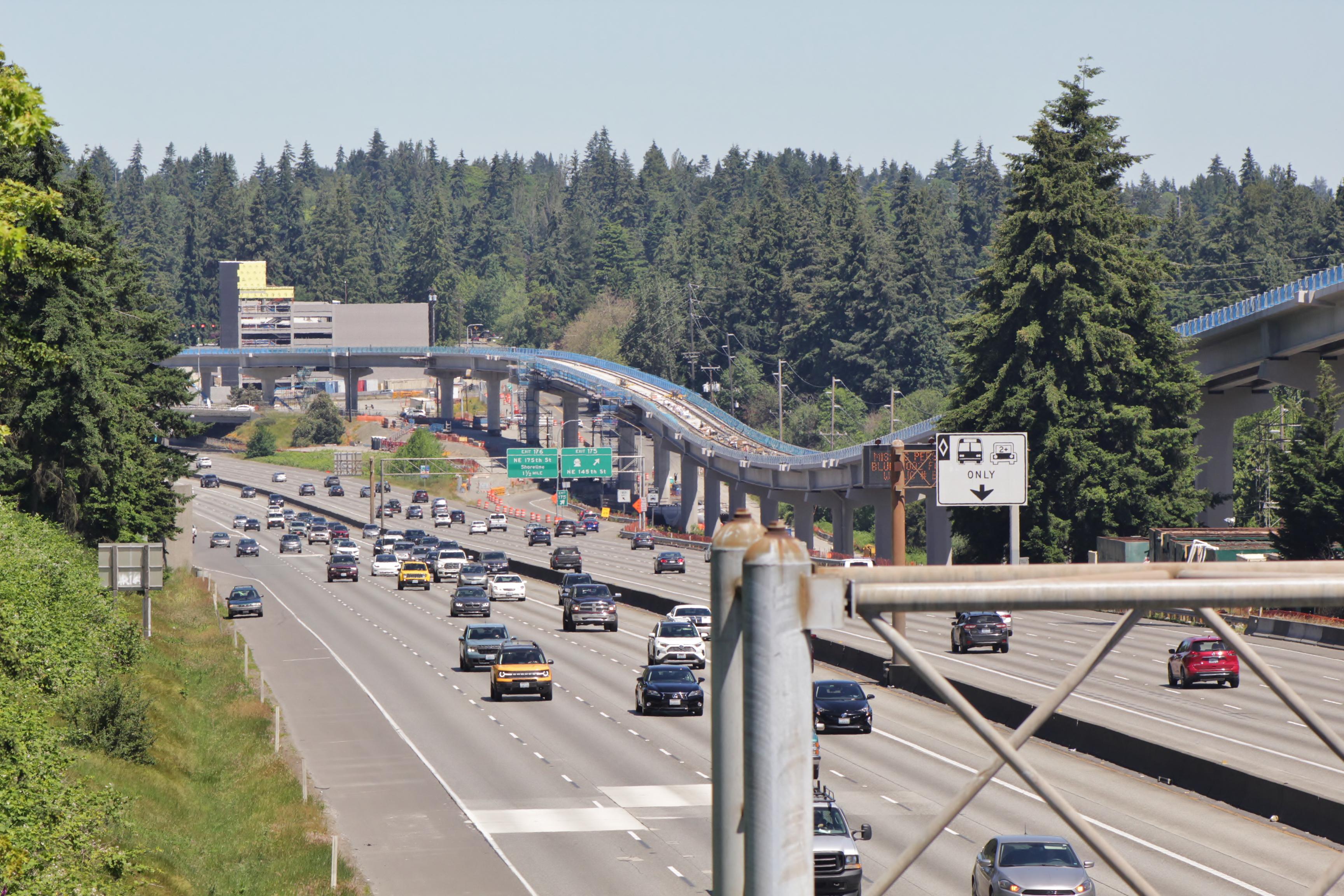 Elevated tracks for the Lynnwood extension of Sound Transit's light
