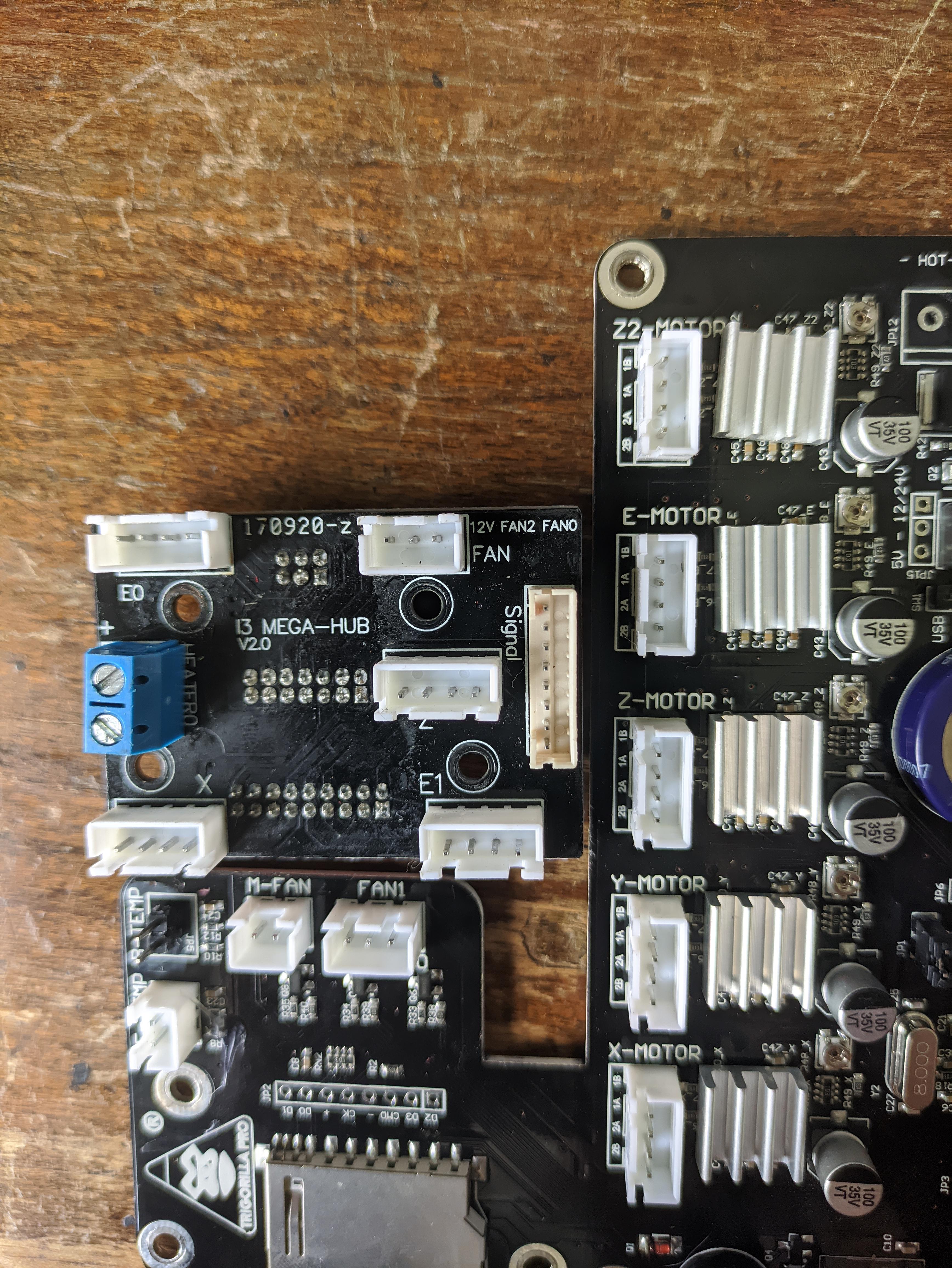 Can someone tell me the correct wiring for the motors? Whats E0 and E1