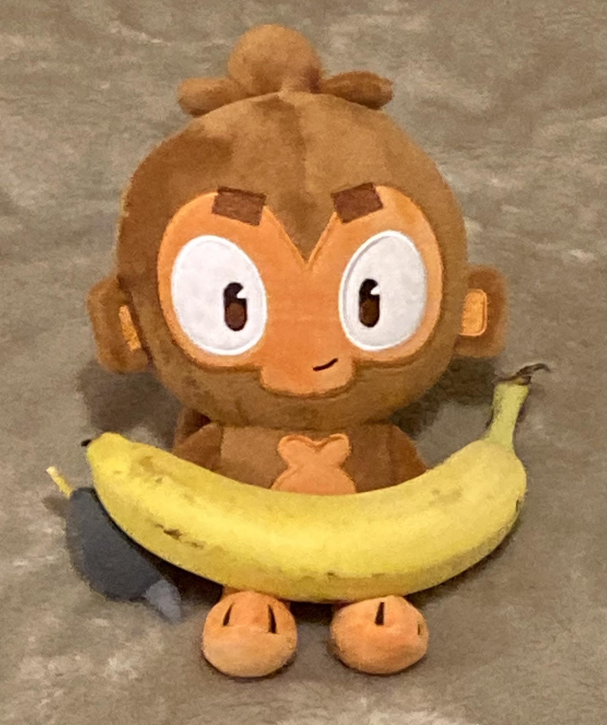 Good Day everyone here is Danny Dartvito offering you a banana have a good day r/btd6