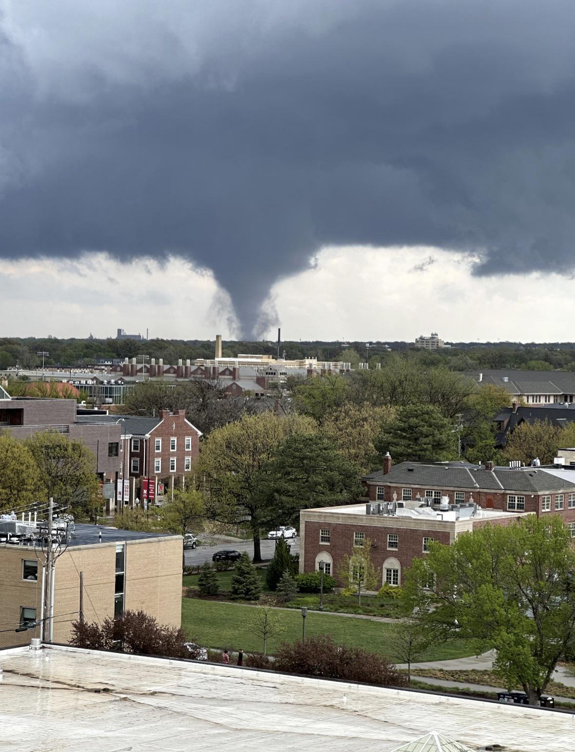 Tornado, NE of Lincoln, Nebraska. r/tornado