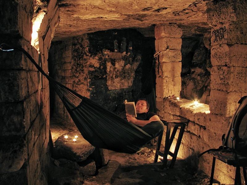 Getting cosy in the forbidden of Paris r/urbanexploration