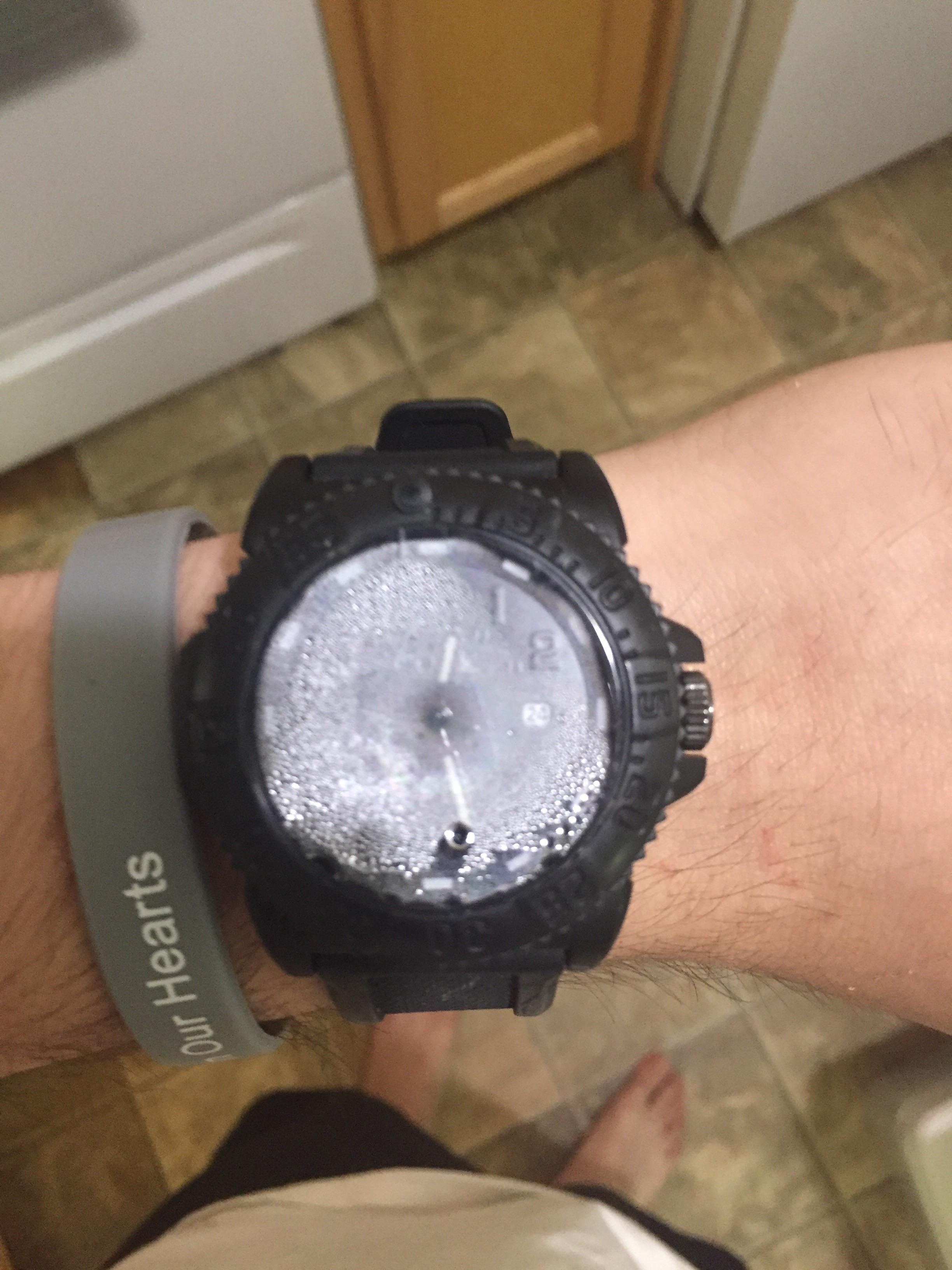 How to remove the fog in my watch howto
