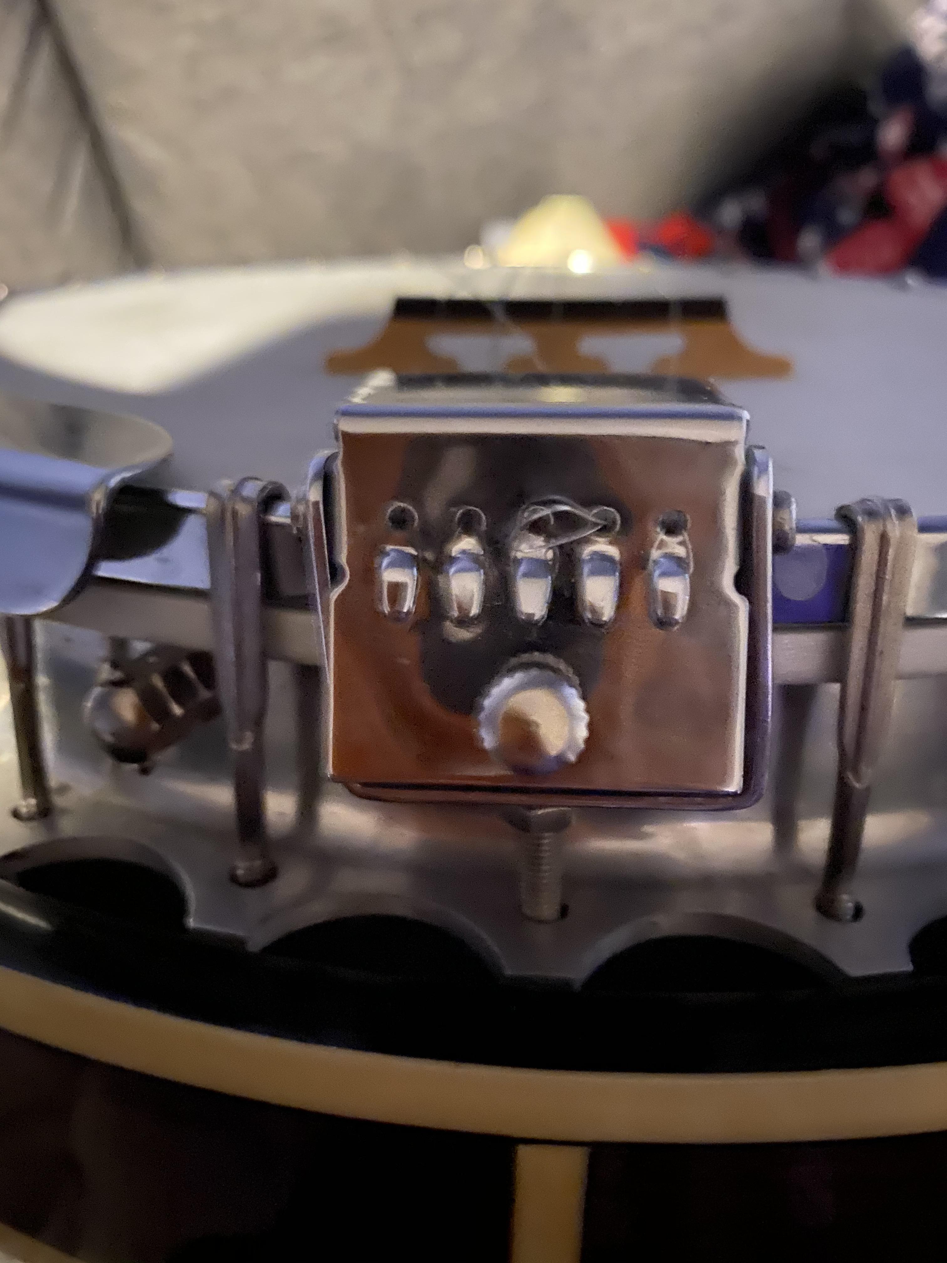 Does it matter if I use ball end or loop end for my banjo? Been having