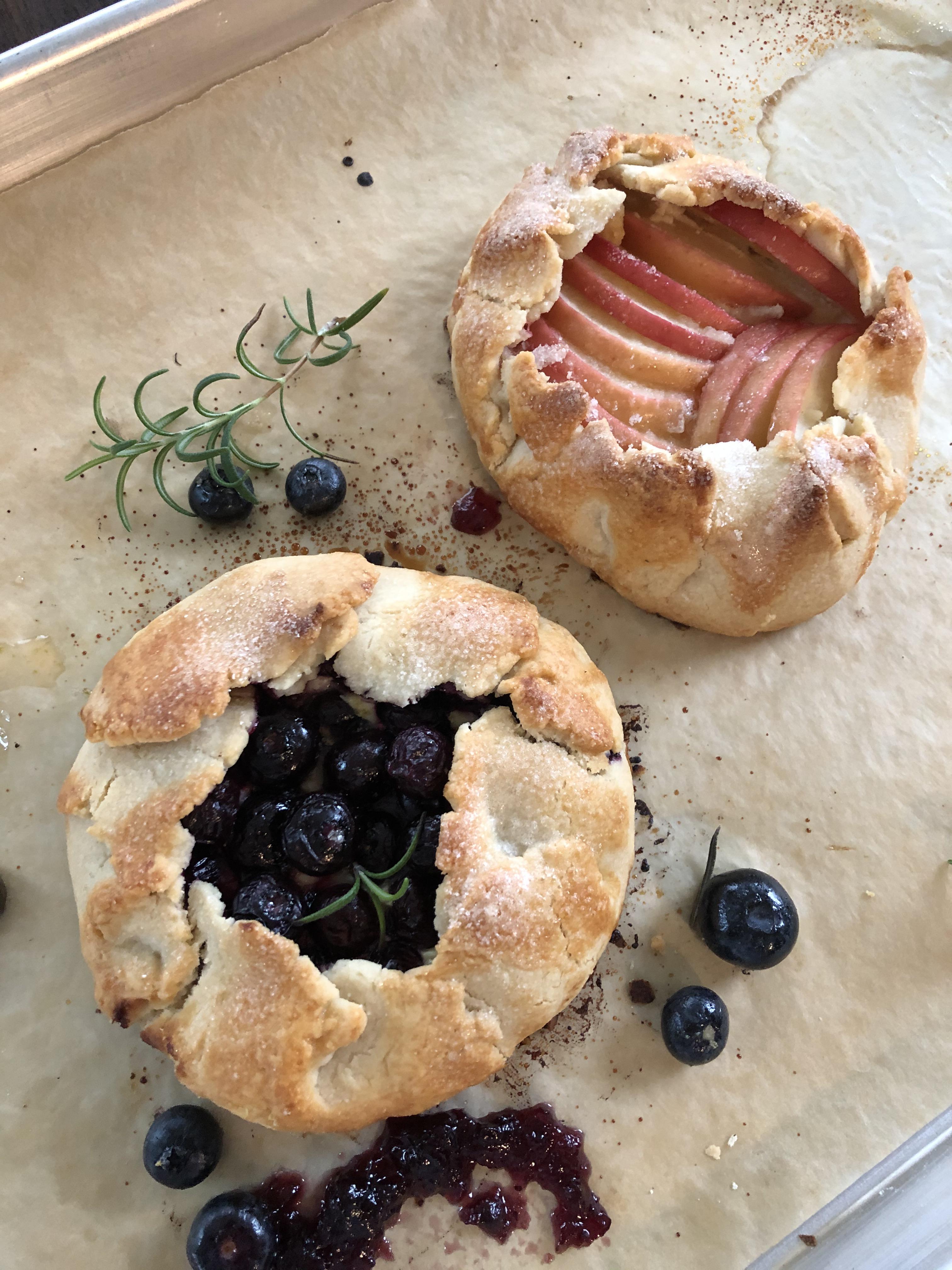 Apple and lemon blueberry cream cheese Galettes! r/Baking