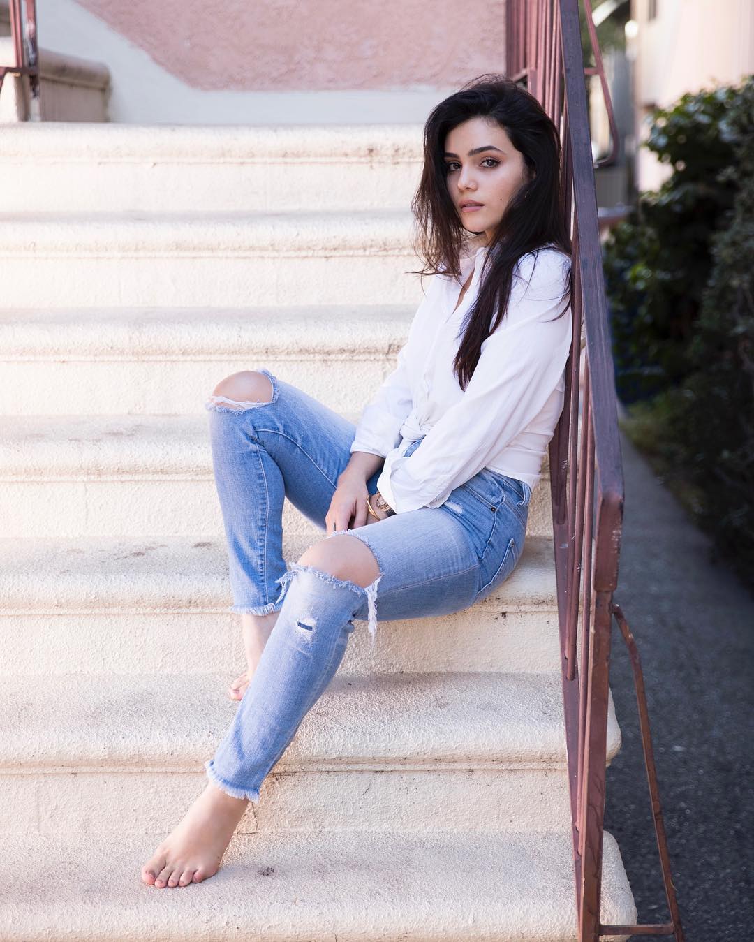 Andrea Londo as Maria Salazar is stunning narcos