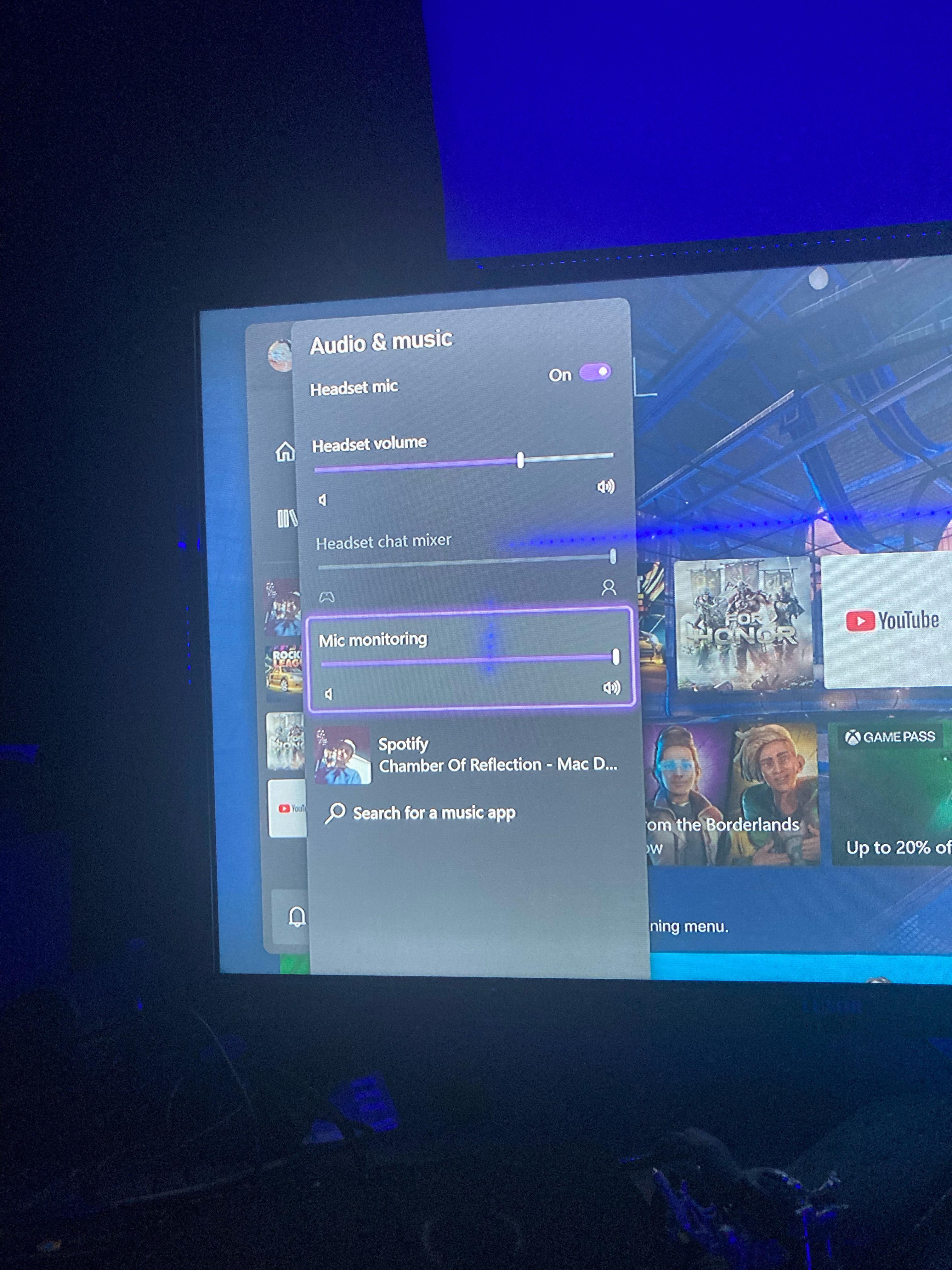 no matter how much i replug my mic i cant hear game sound, any ideas