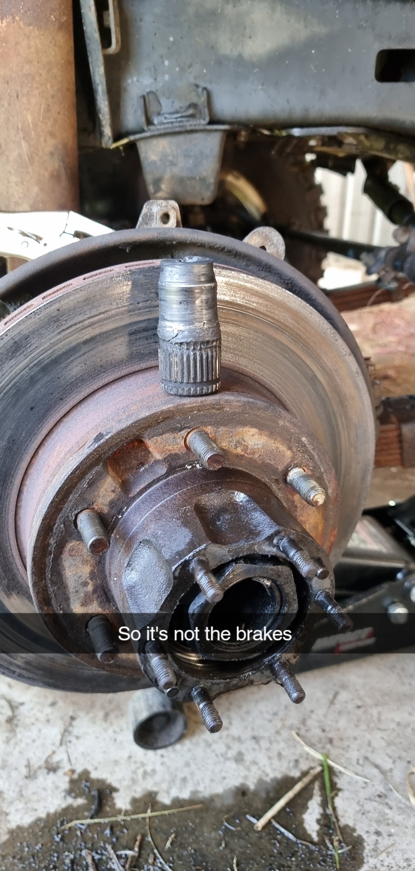 Let my stepdad borrow my baby for farm duties and next min r/LandCruisers